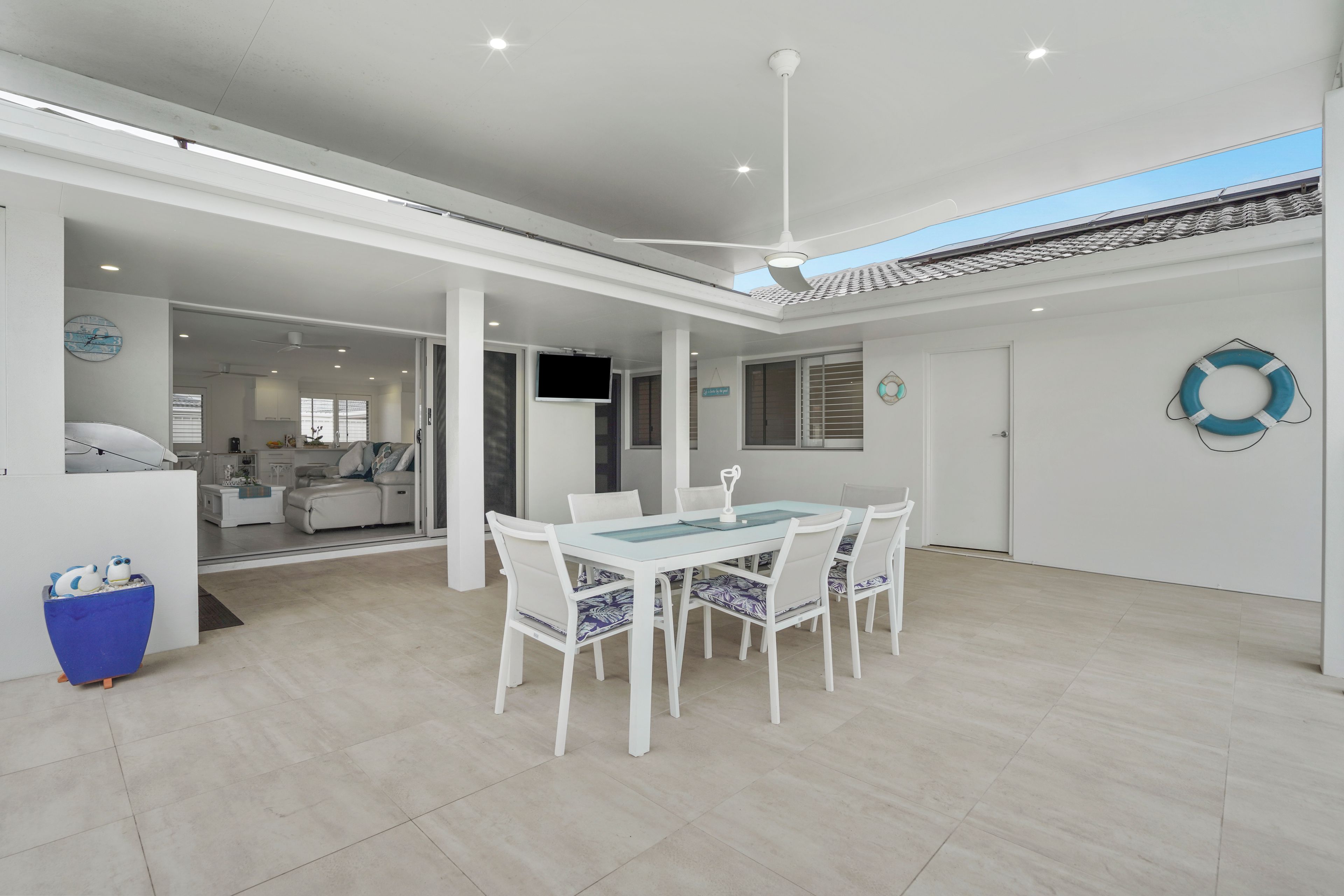 14 Pampas Court — photo 4 of 22