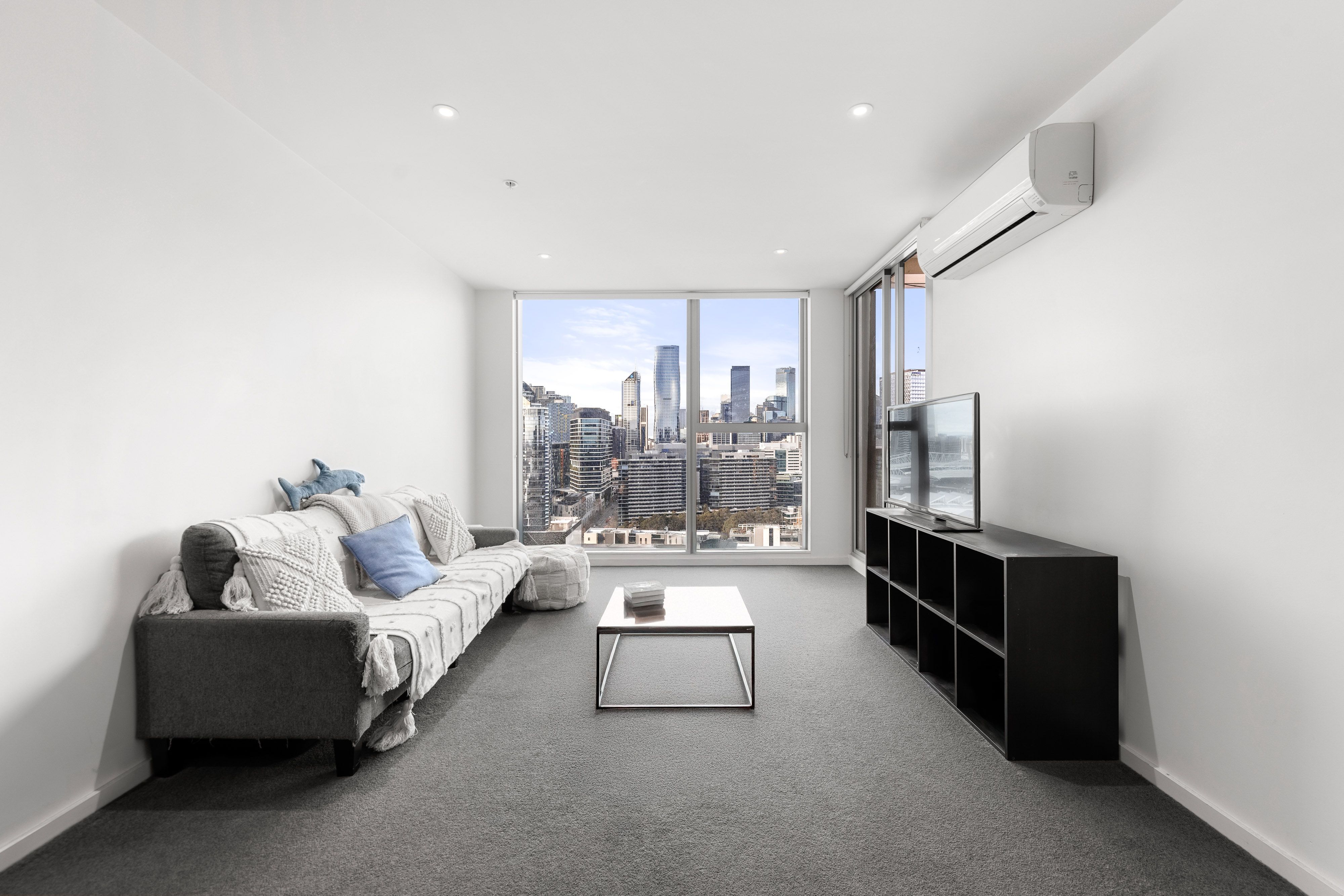 2405E/888 Collins Street, Docklands, VIC 3008