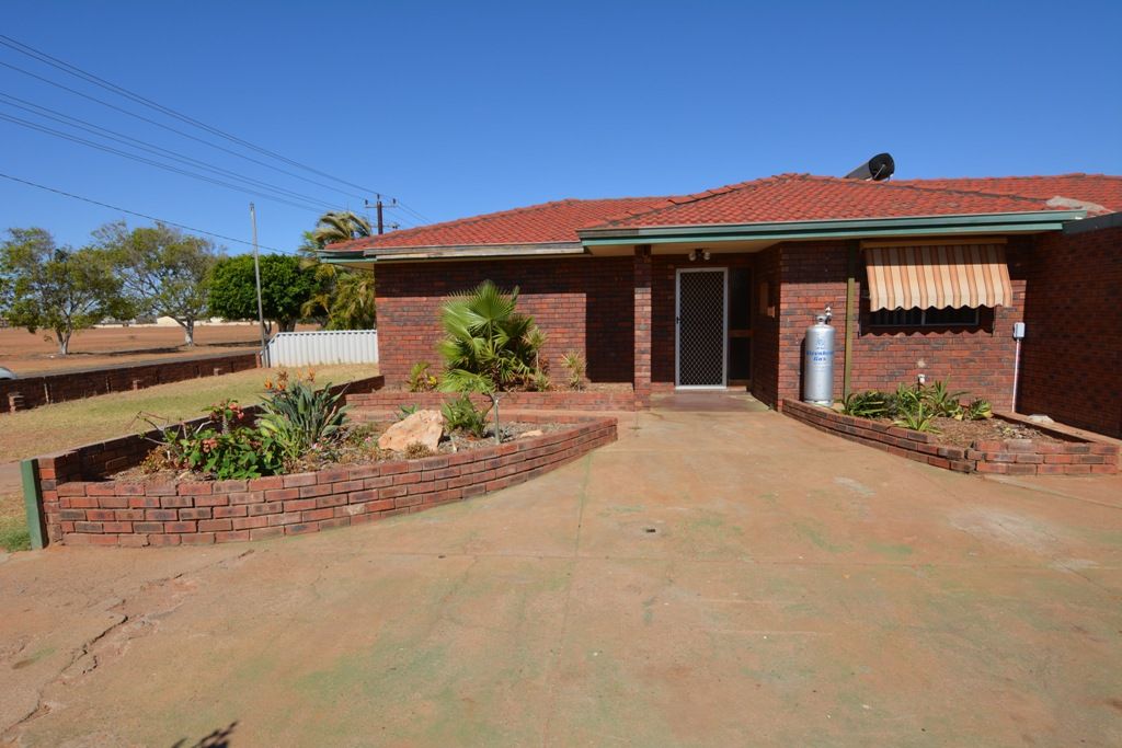 10 Shallcross Street, Carnarvon, WA 6701