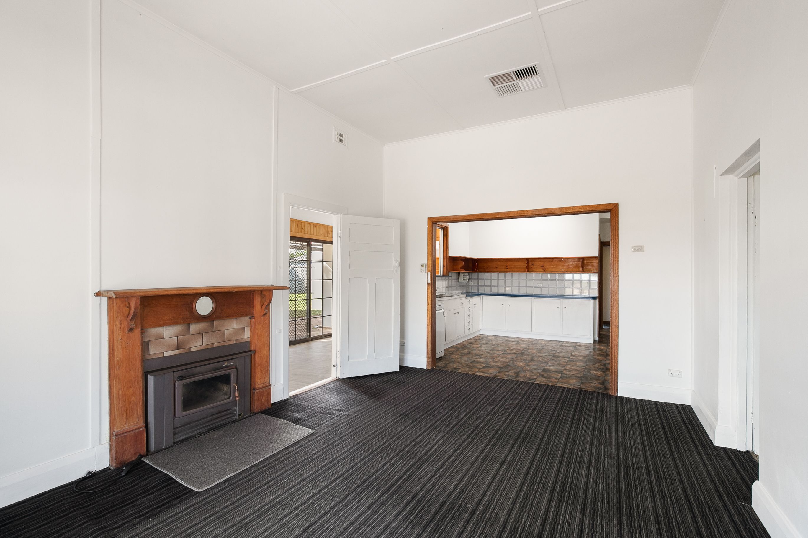 197 Culgoa Street — photo 4 of 17