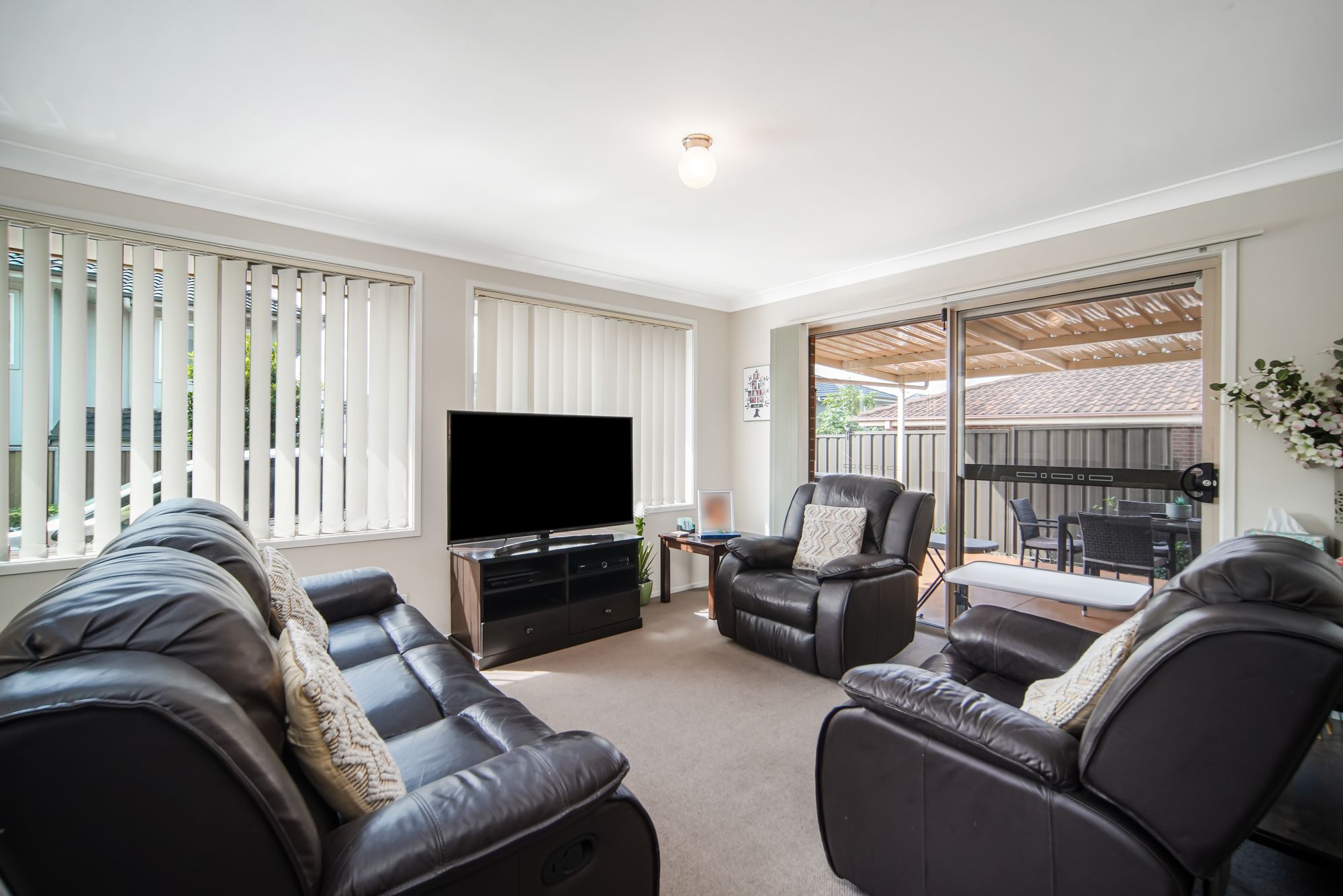 2A/102 Glossop Street, St Marys, NSW 2760