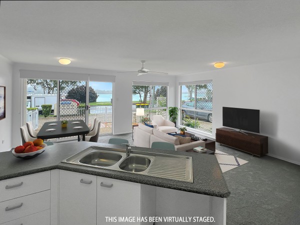 1/109-111 Bradman Avenue, Maroochydore, QLD 4558