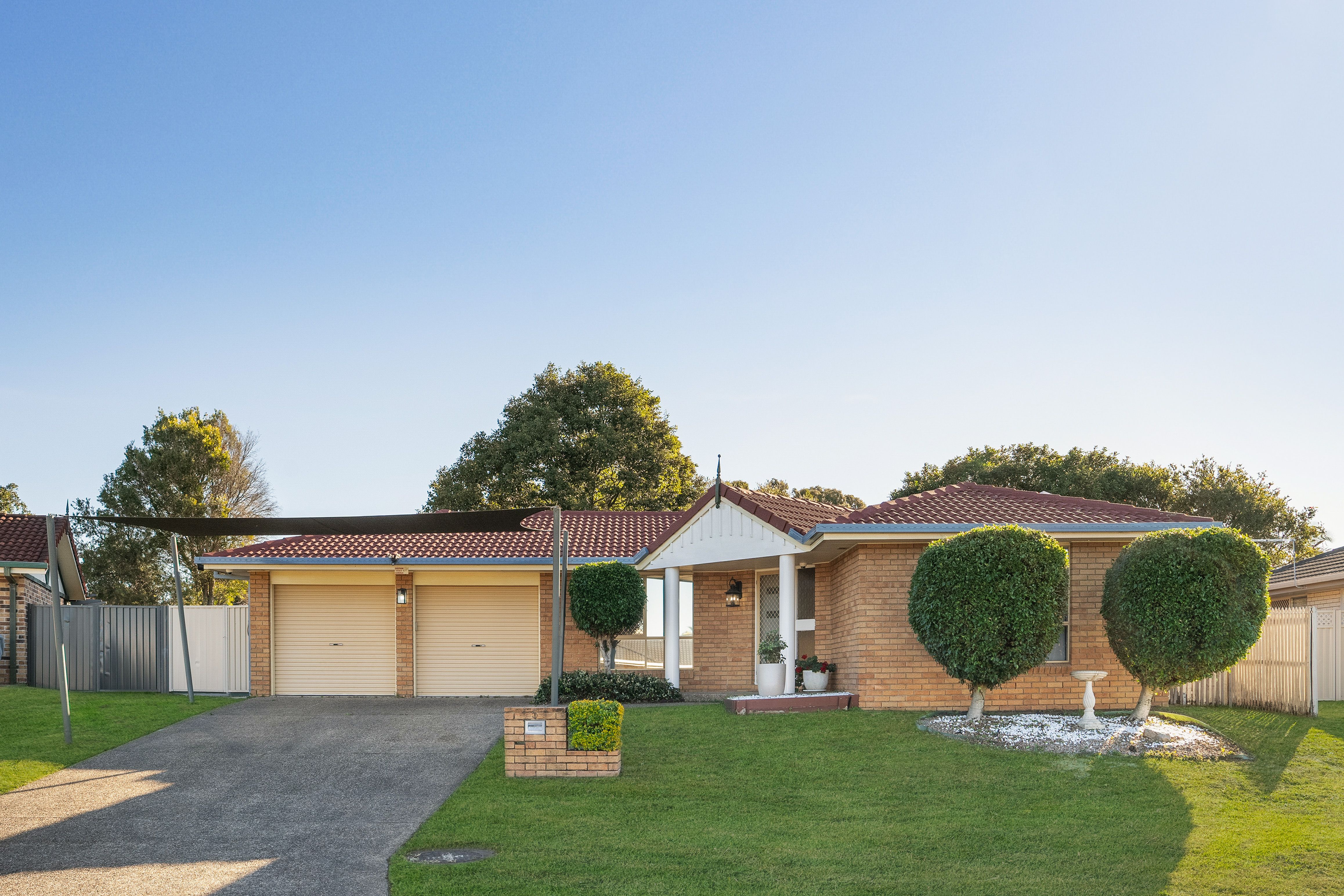 5 Shangri-La Court, Rothwell, QLD 4022