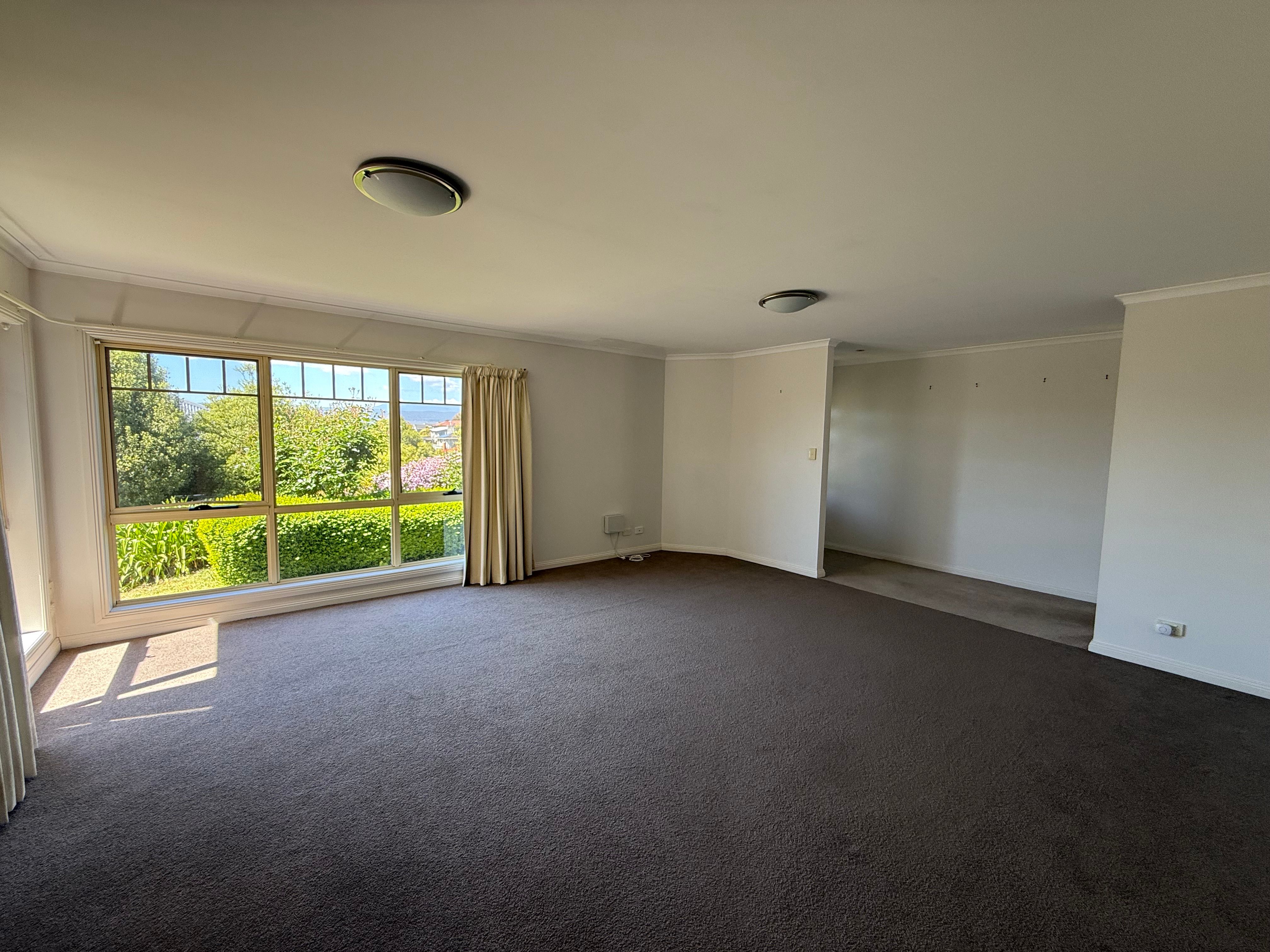 2/11 Chevron Place, Riverside, TAS 7250