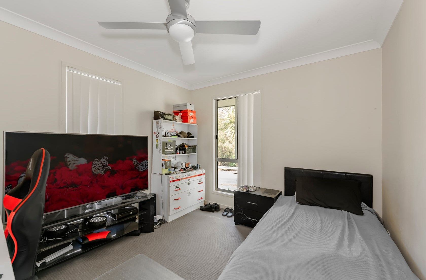 4 Ritz Drive — photo 10 of 18
