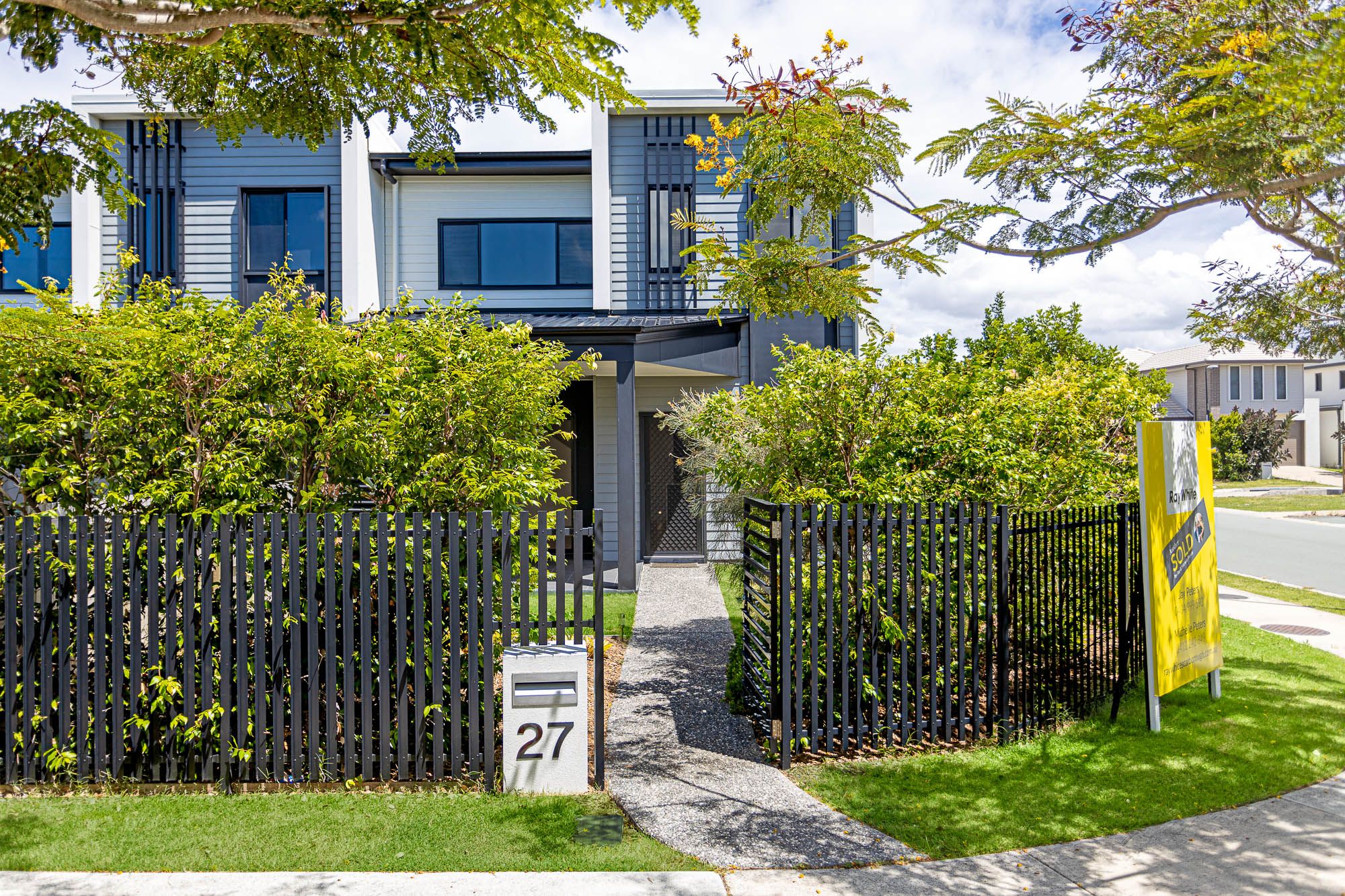 27 Tasmania Avenue, Newport QLD 4020