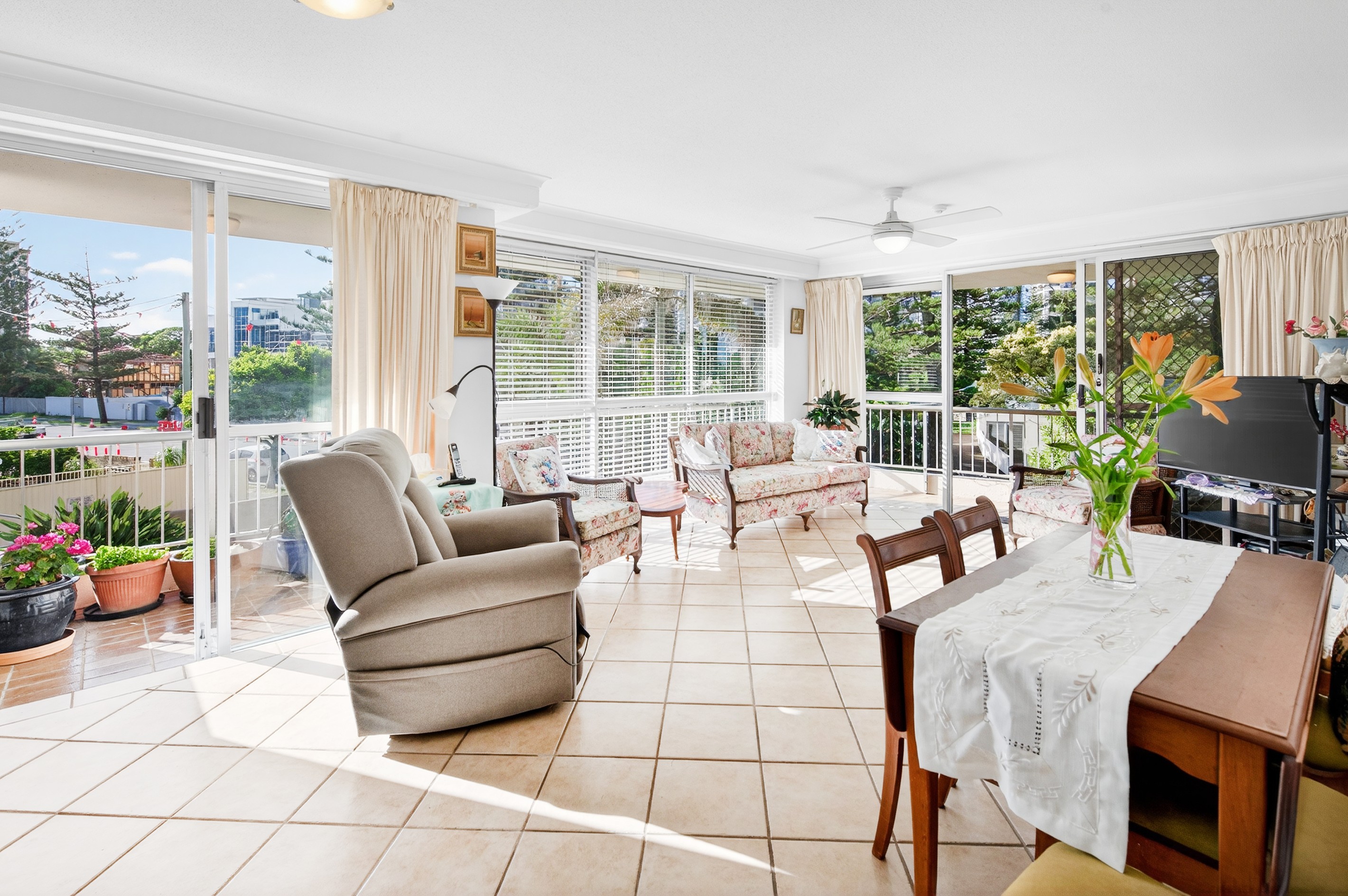 105/10 Vista Street, Surfers Paradise, QLD 4217