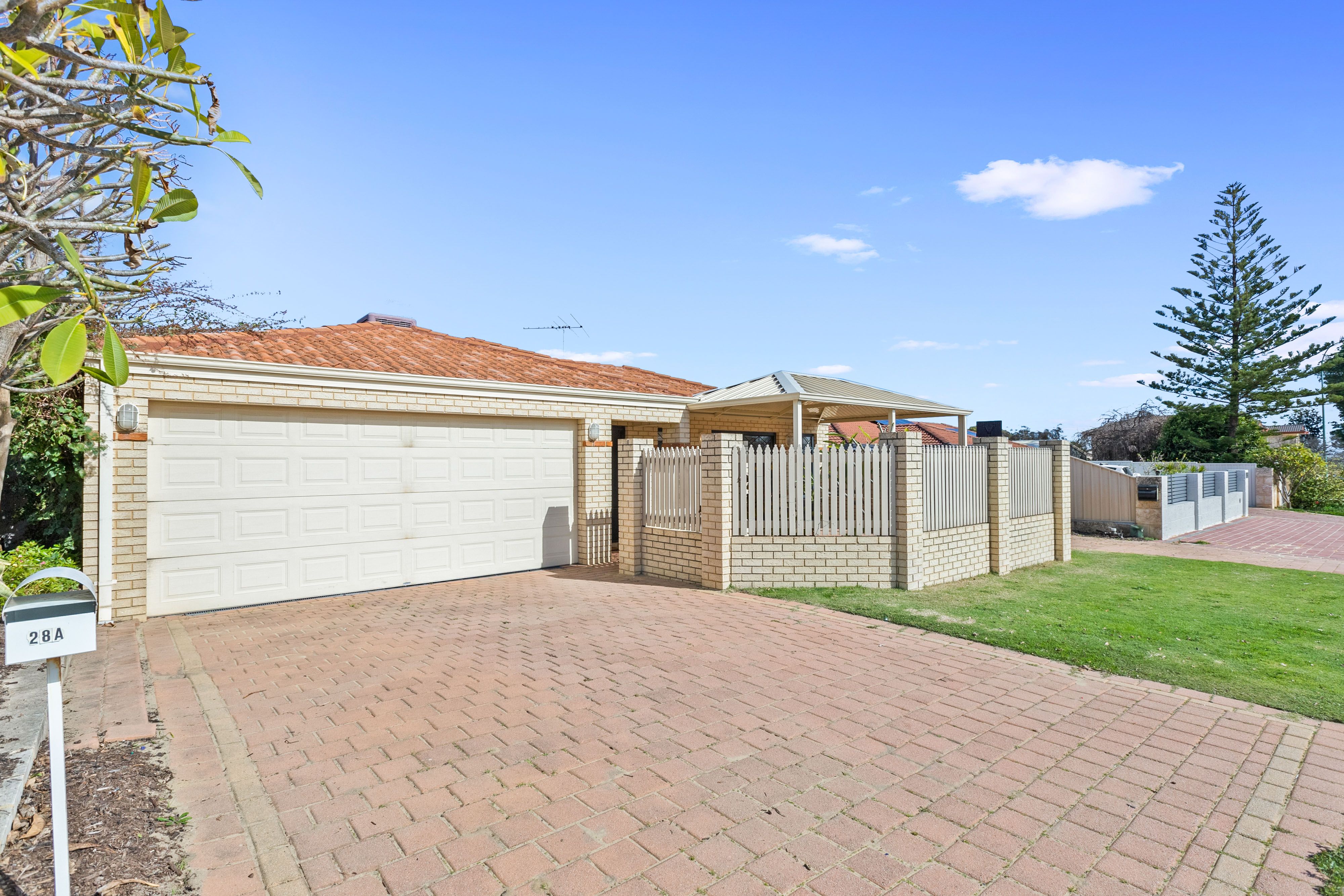28A Russell Road, Madeley, WA 6065
