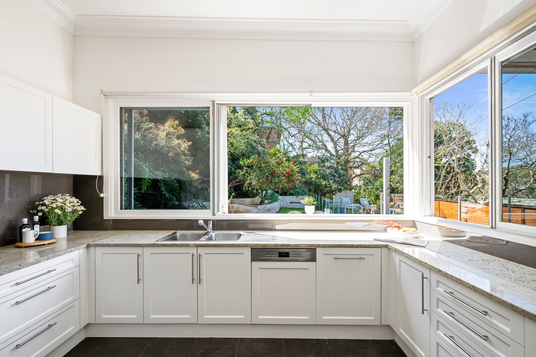 5 Lower Boyle Street — photo 7 of 19