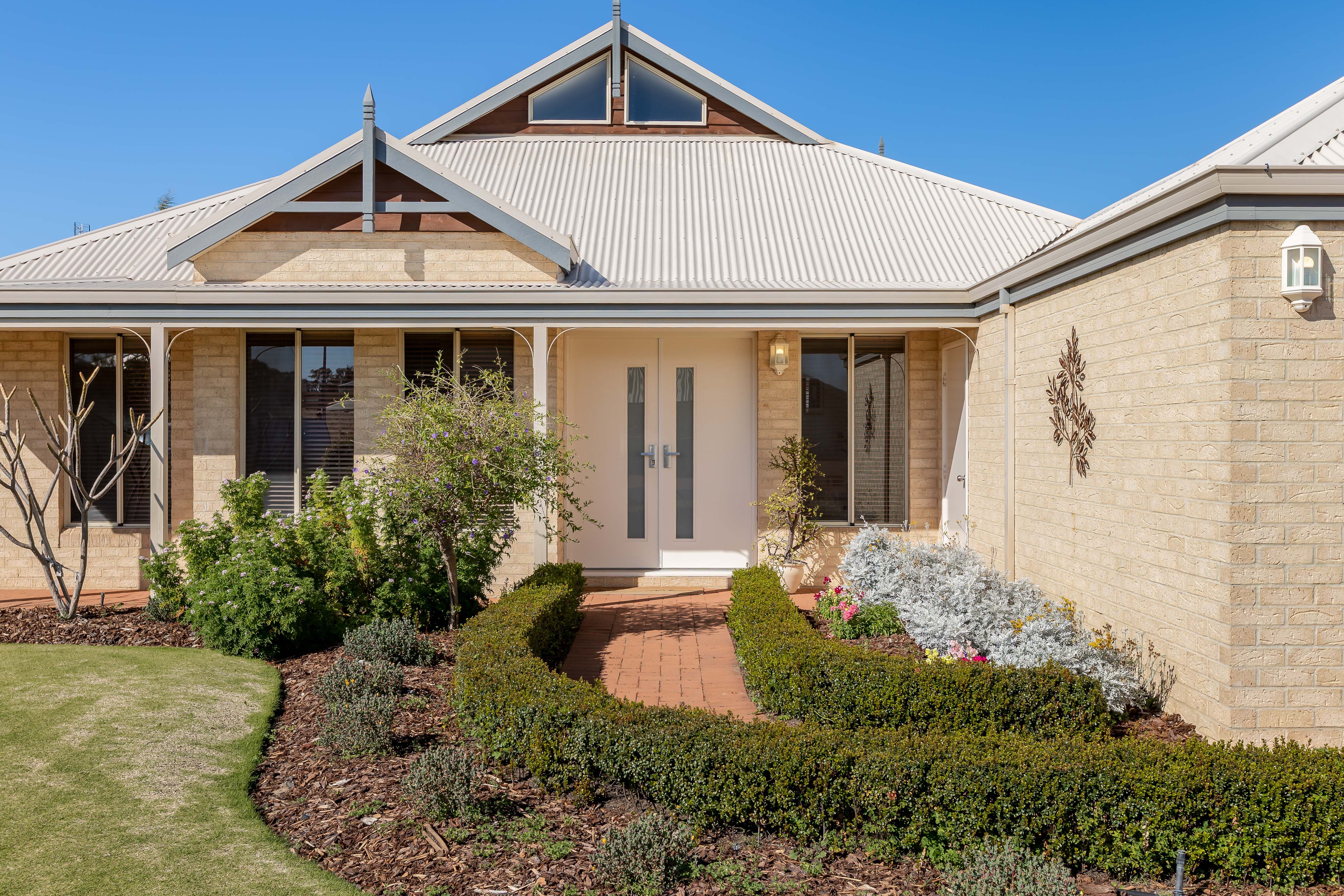 4 Locke Place — photo 3 of 30