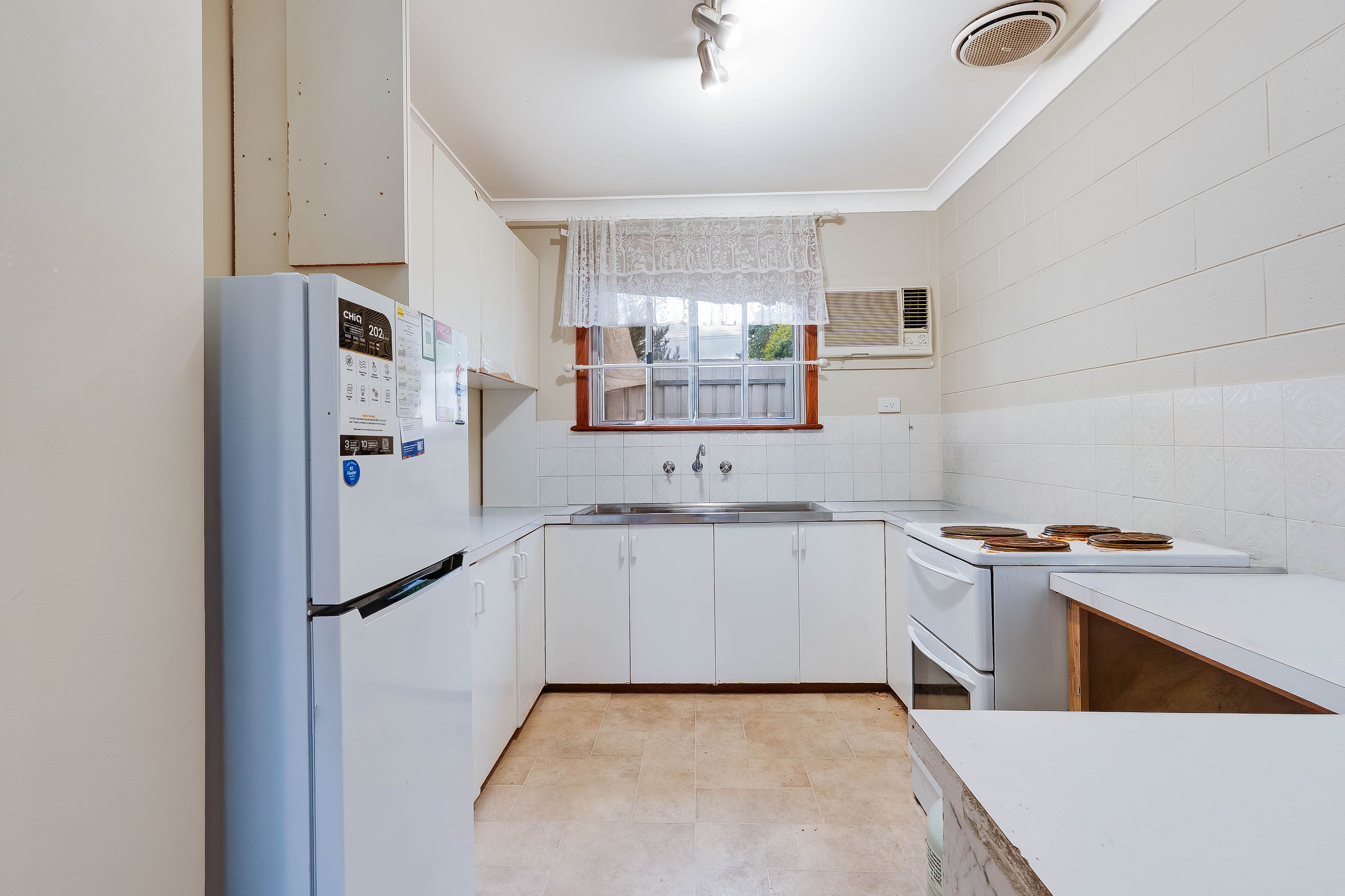 1-3/1099 Nowra Street — photo 26 of 30