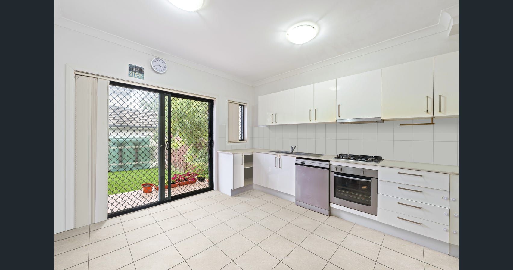 3/16-20 Myee Road, Macquarie Fields, NSW 2564