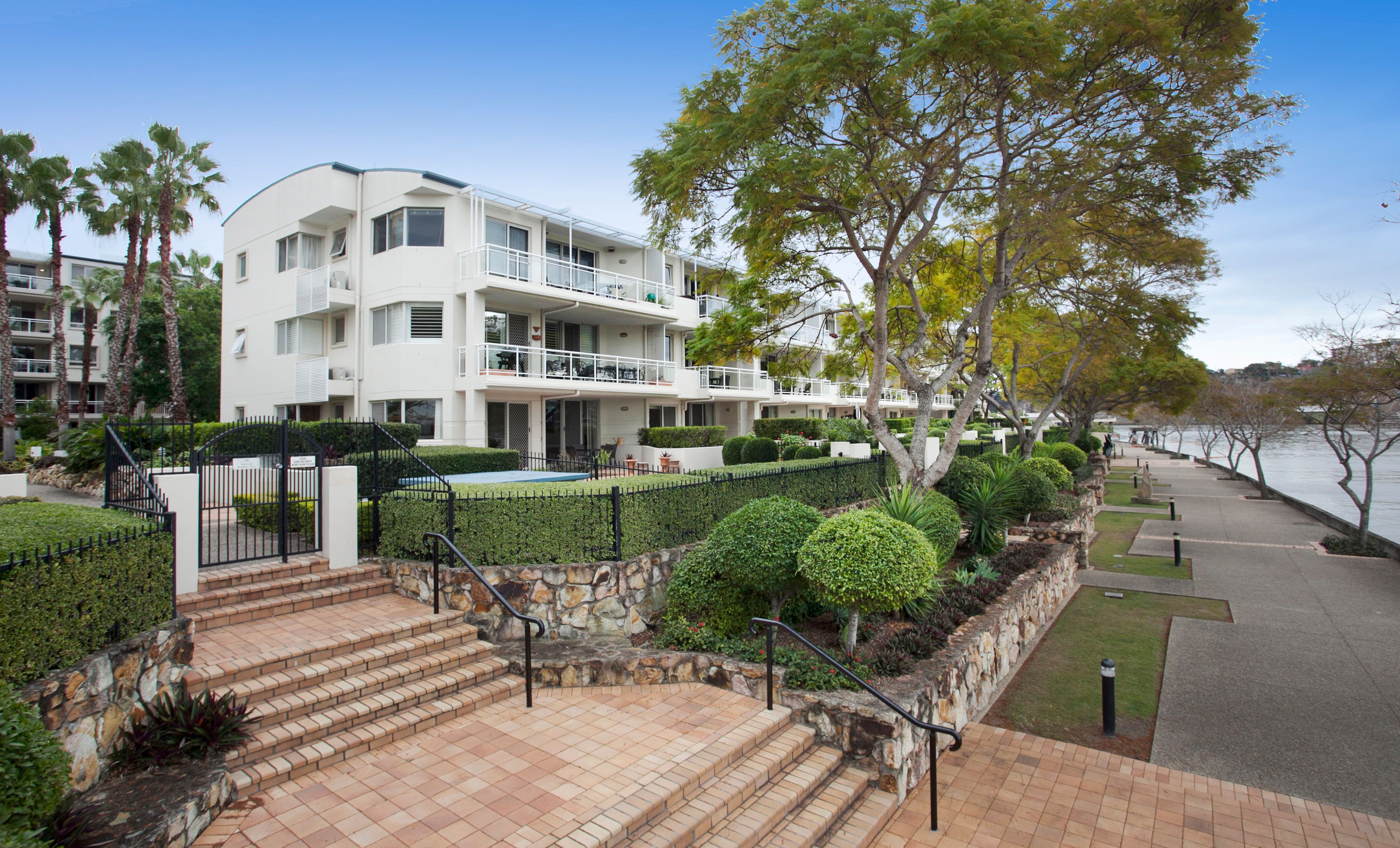 48 Rotherham Street, Kangaroo Point QLD 4169