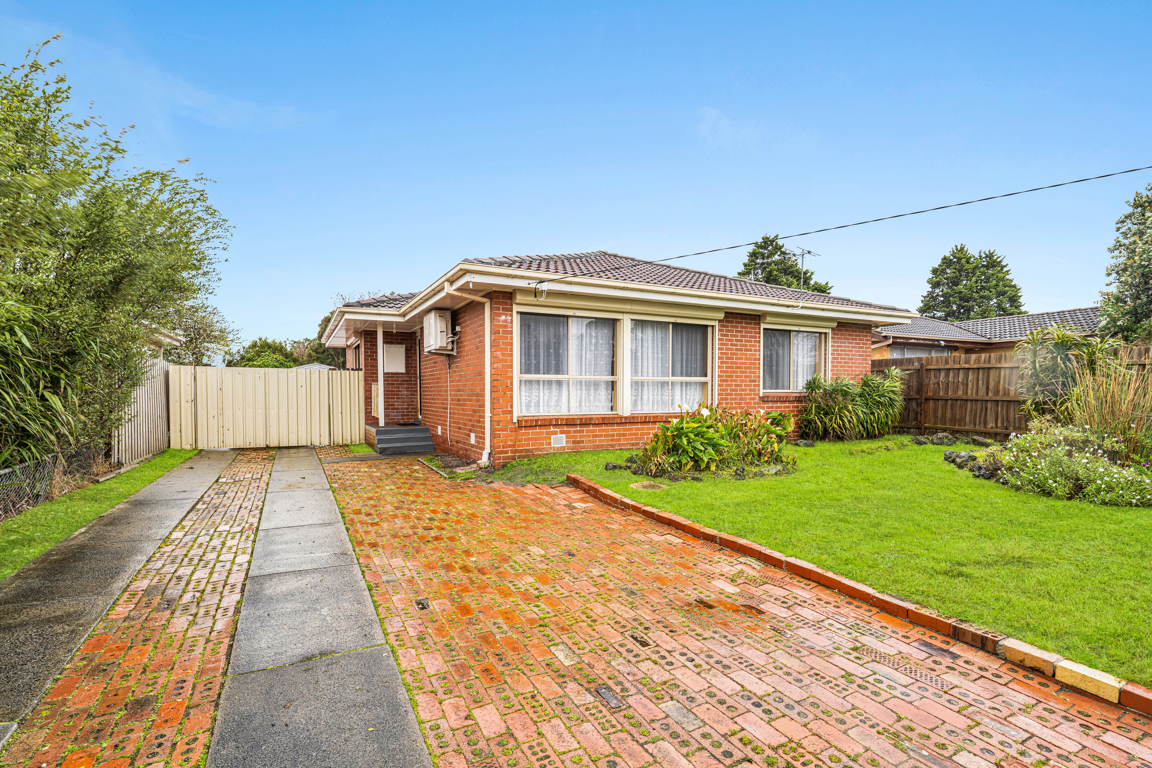 17 Excelsior Drive, Frankston North, VIC 3200