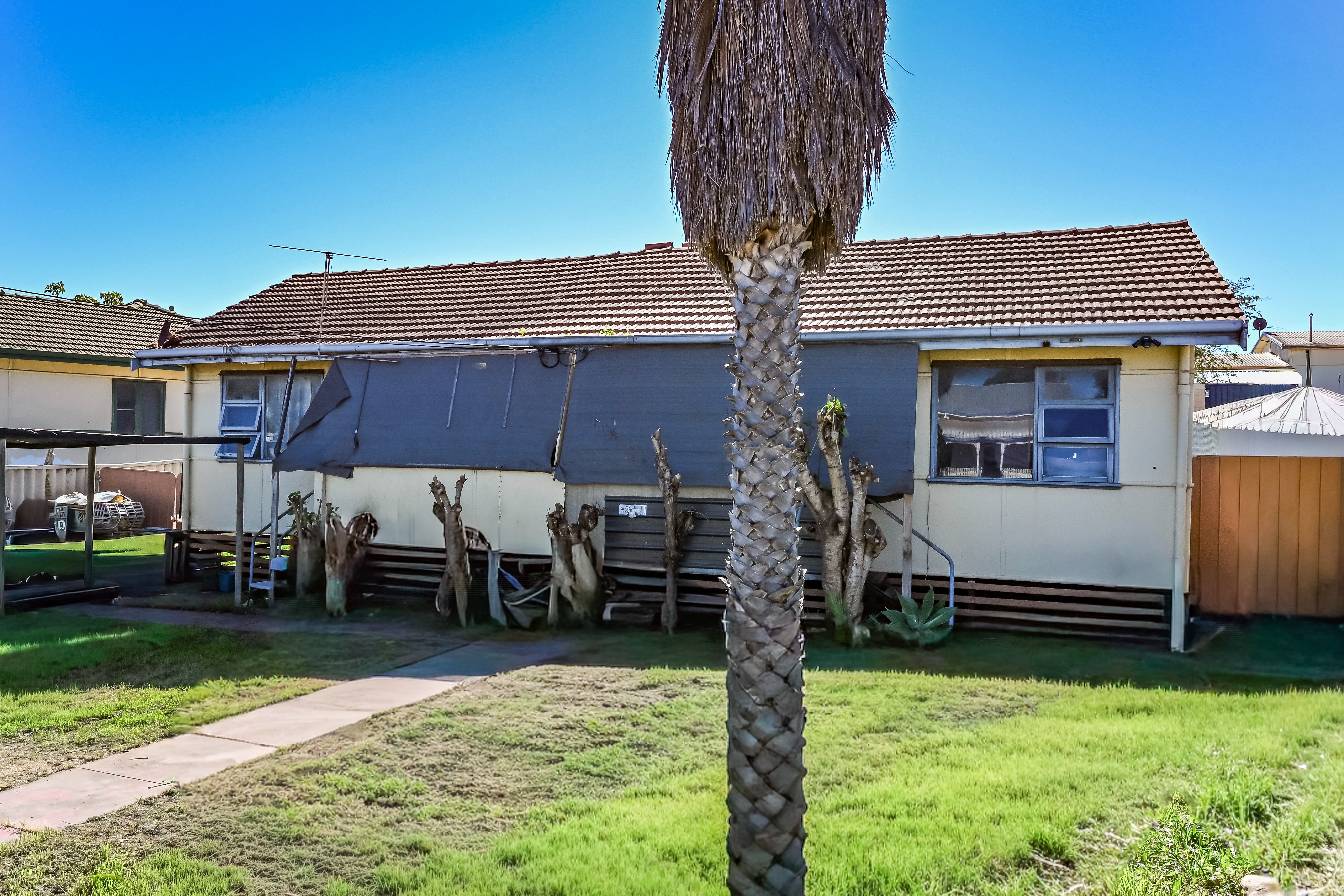 61 Eastern Road — photo from Ray White Geraldton Dongara - Geraldton Location
