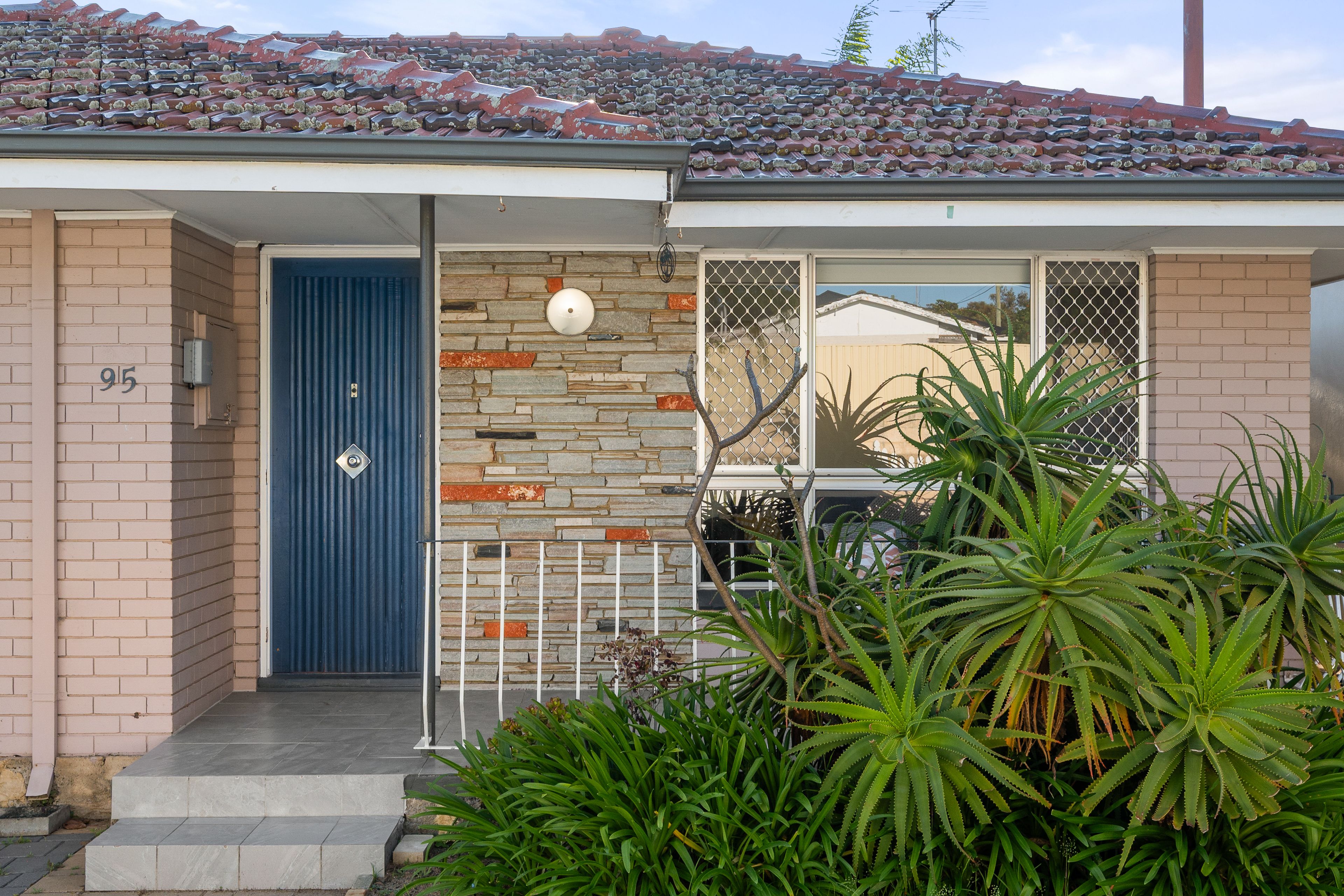 95 York Street, Beaconsfield, WA 6162