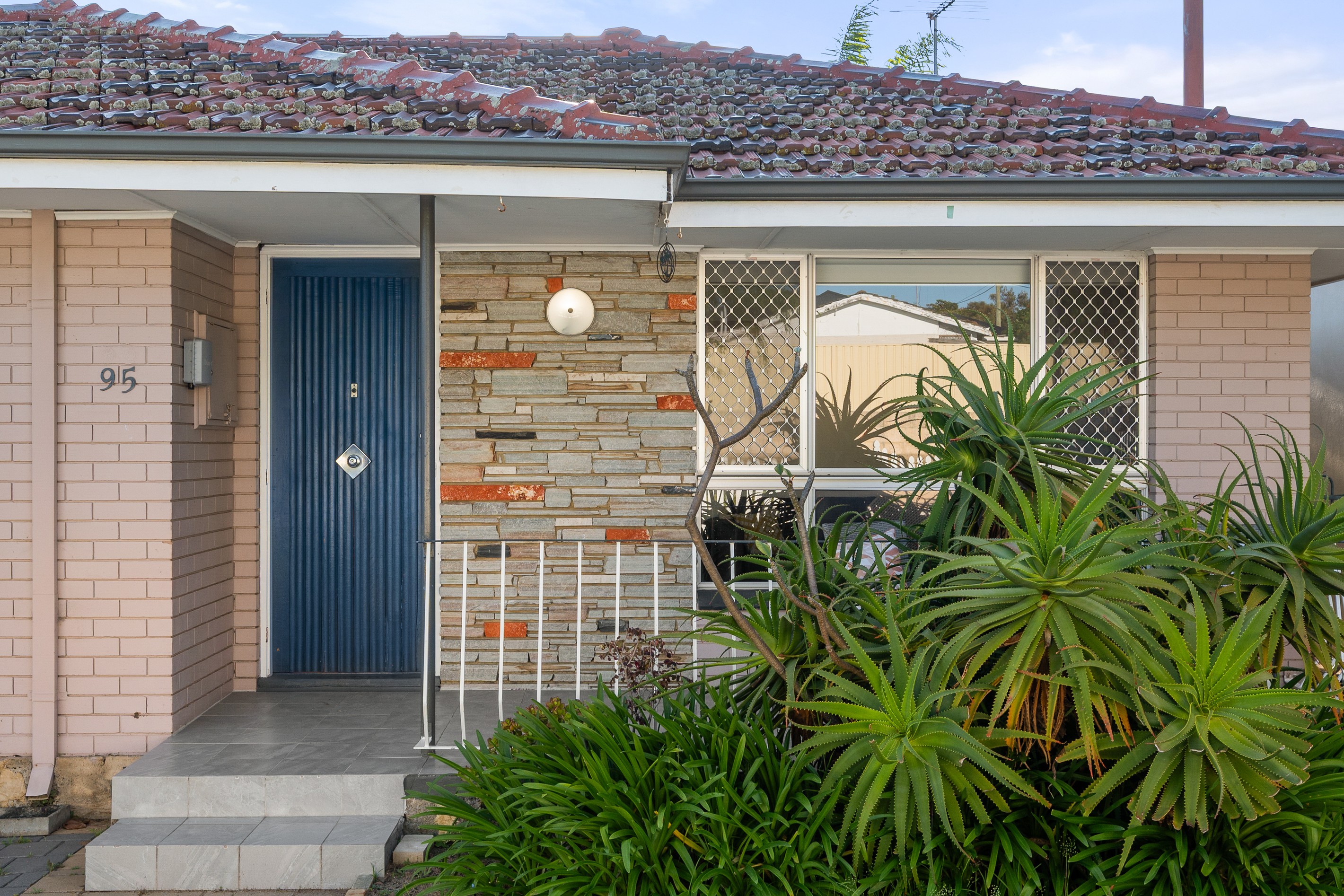 95 York Street, Beaconsfield, WA 6162