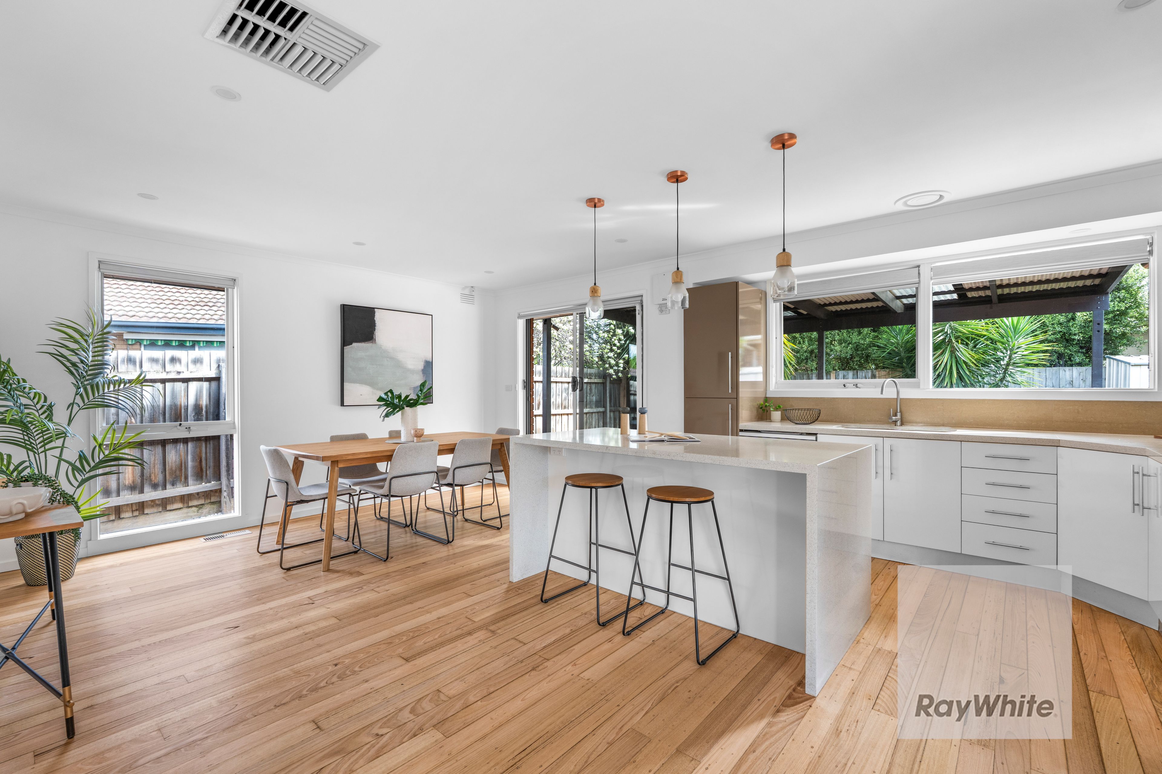 42 Cabernet Crescent — photo 5 of 18