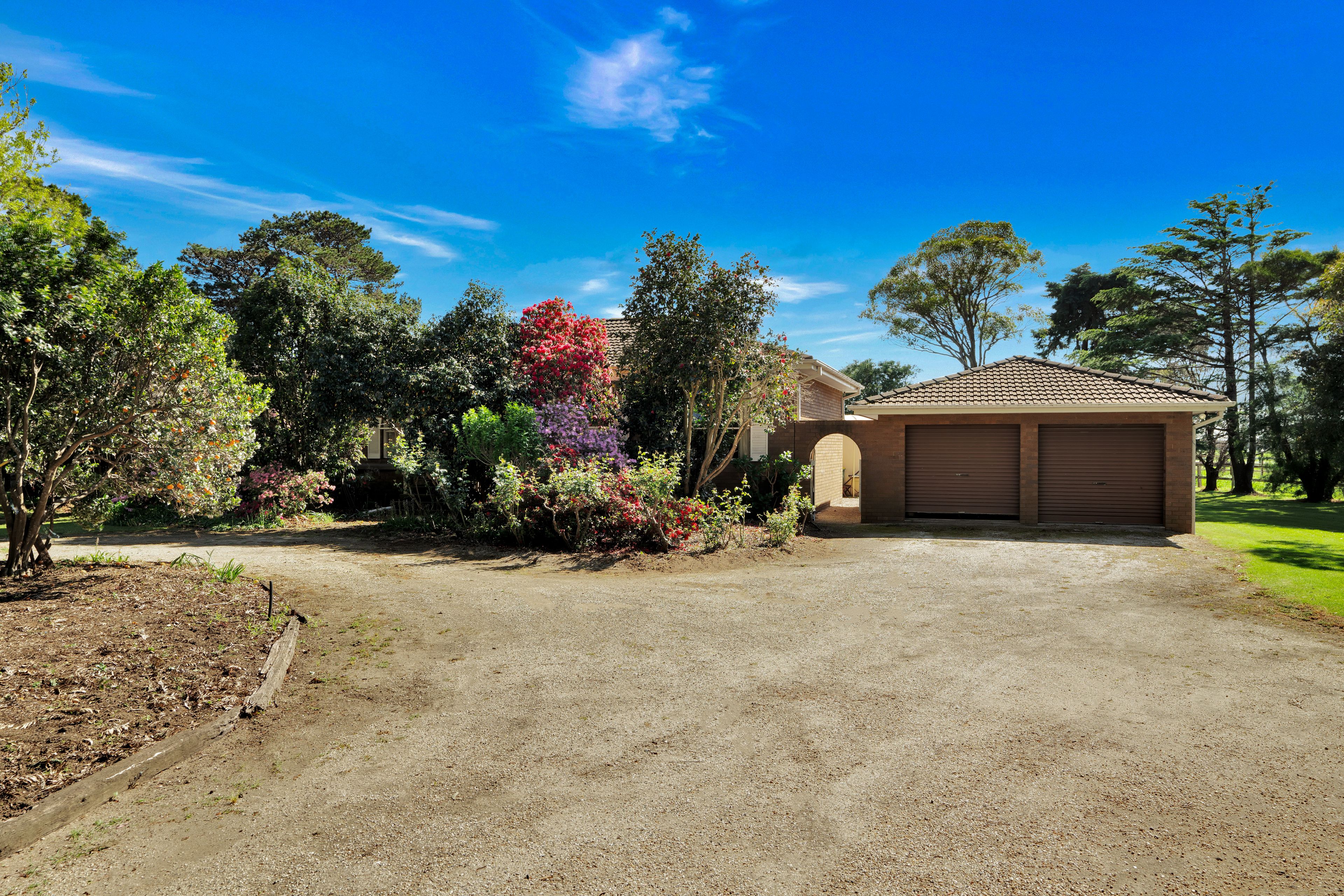 813 Greenwell Point Road, Pyree, NSW 2540