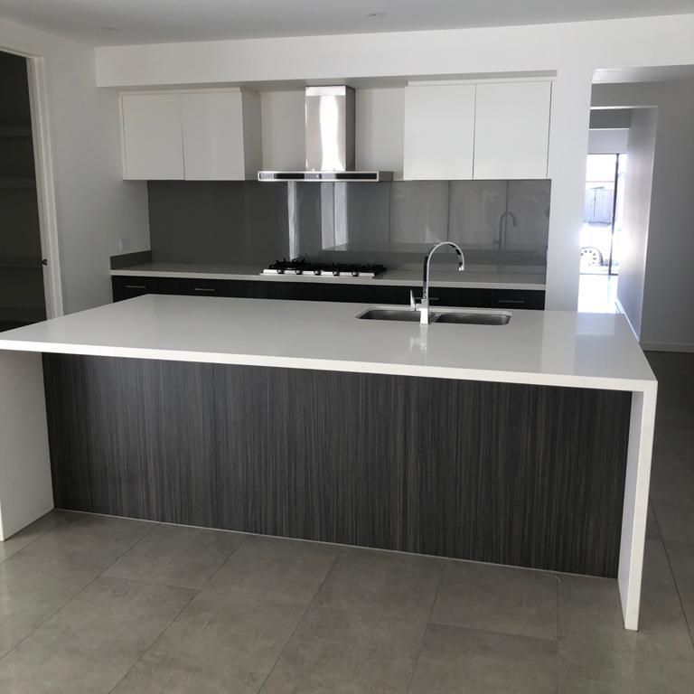 7 kittiwake Terrace, Werribee, VIC 3030