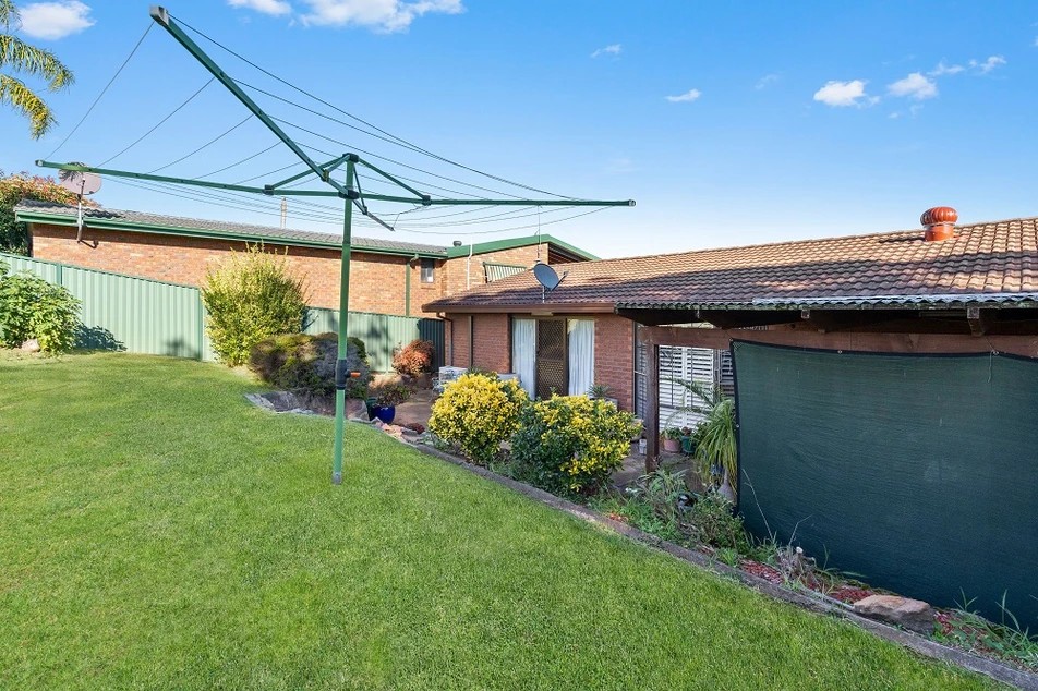71 Georgiana Crescent, Ambarvale, NSW 2560