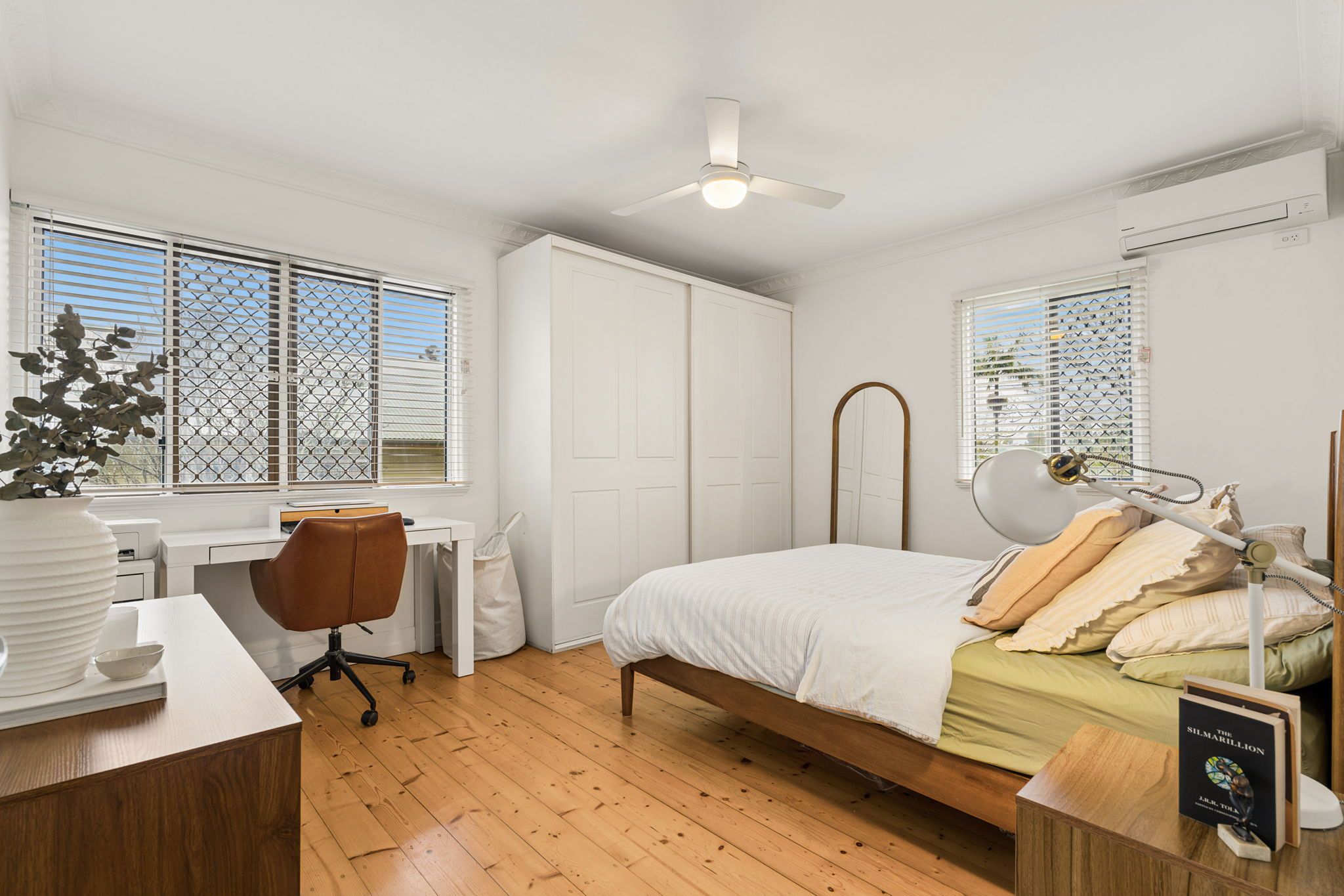 2 Canterbury Street — photo 13 of 23