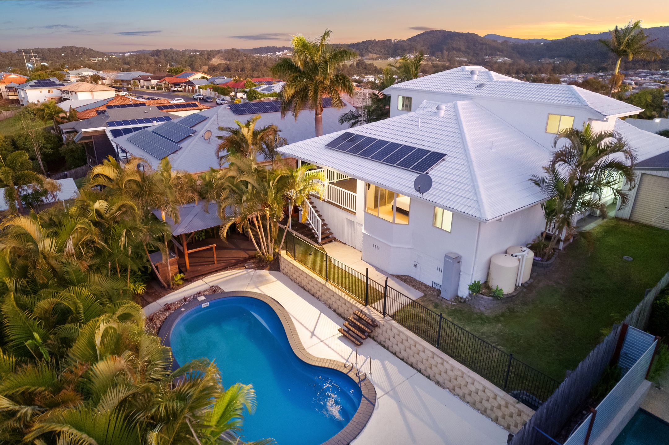 31 Sir Charles Holm Drive, Ormeau Hills QLD 4208