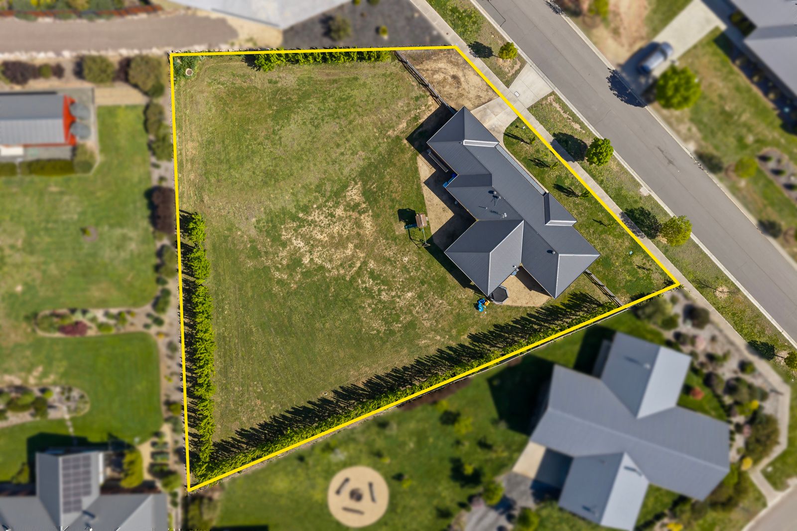 3-5 Lomandra Way — photo 16 of 16