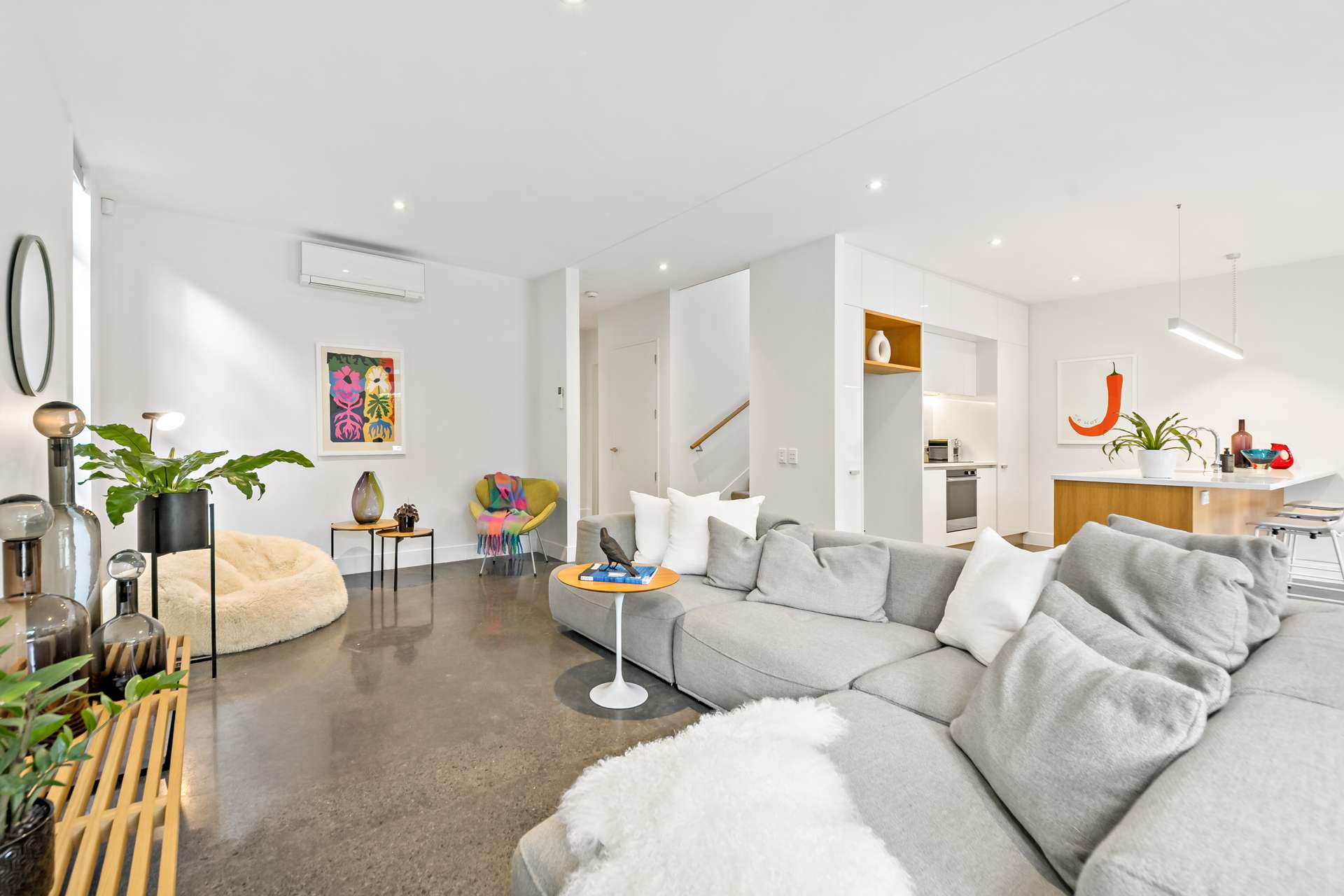 6 Nevill Road photo 8