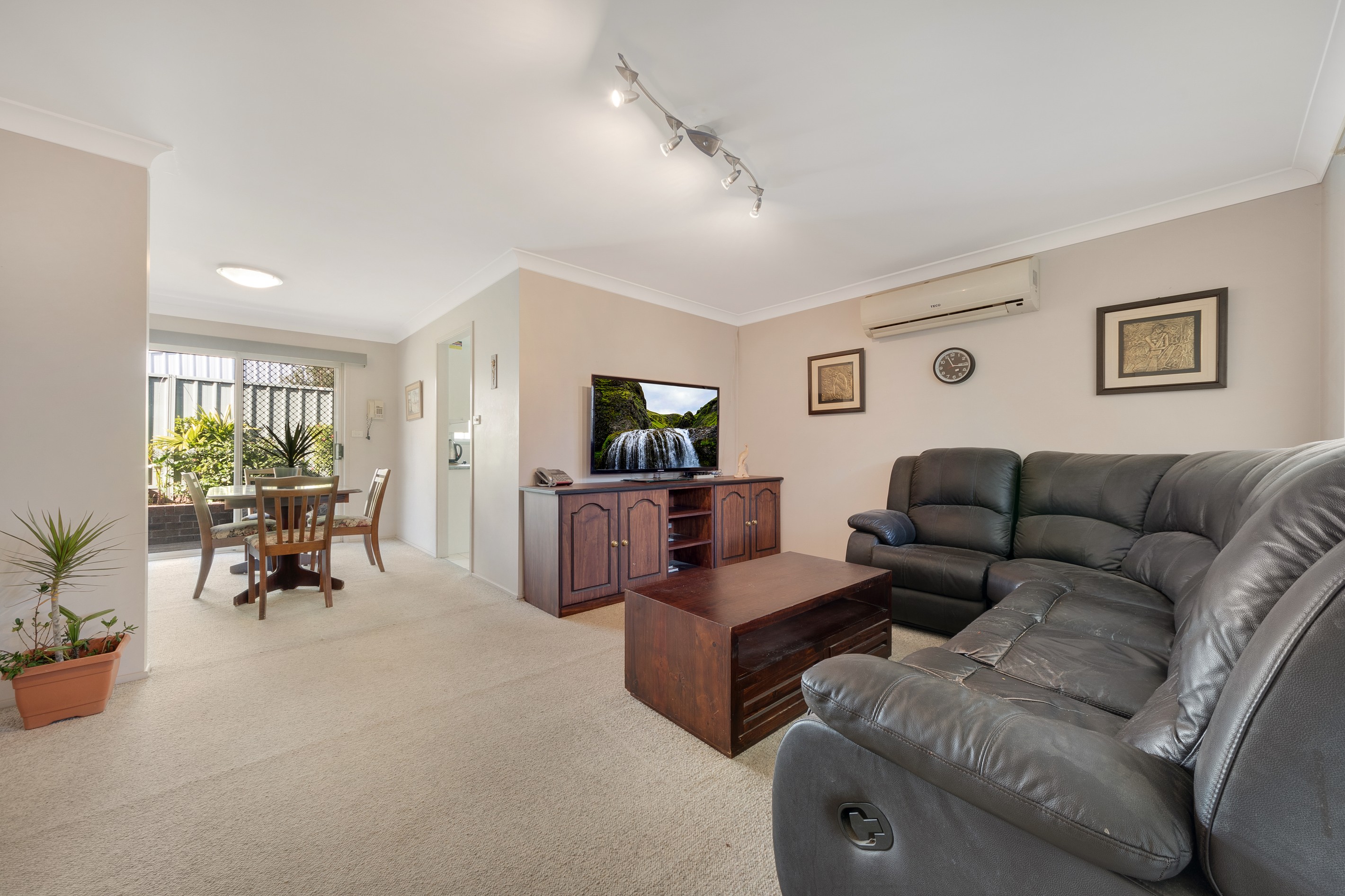 Ingleburn, NSW 2565