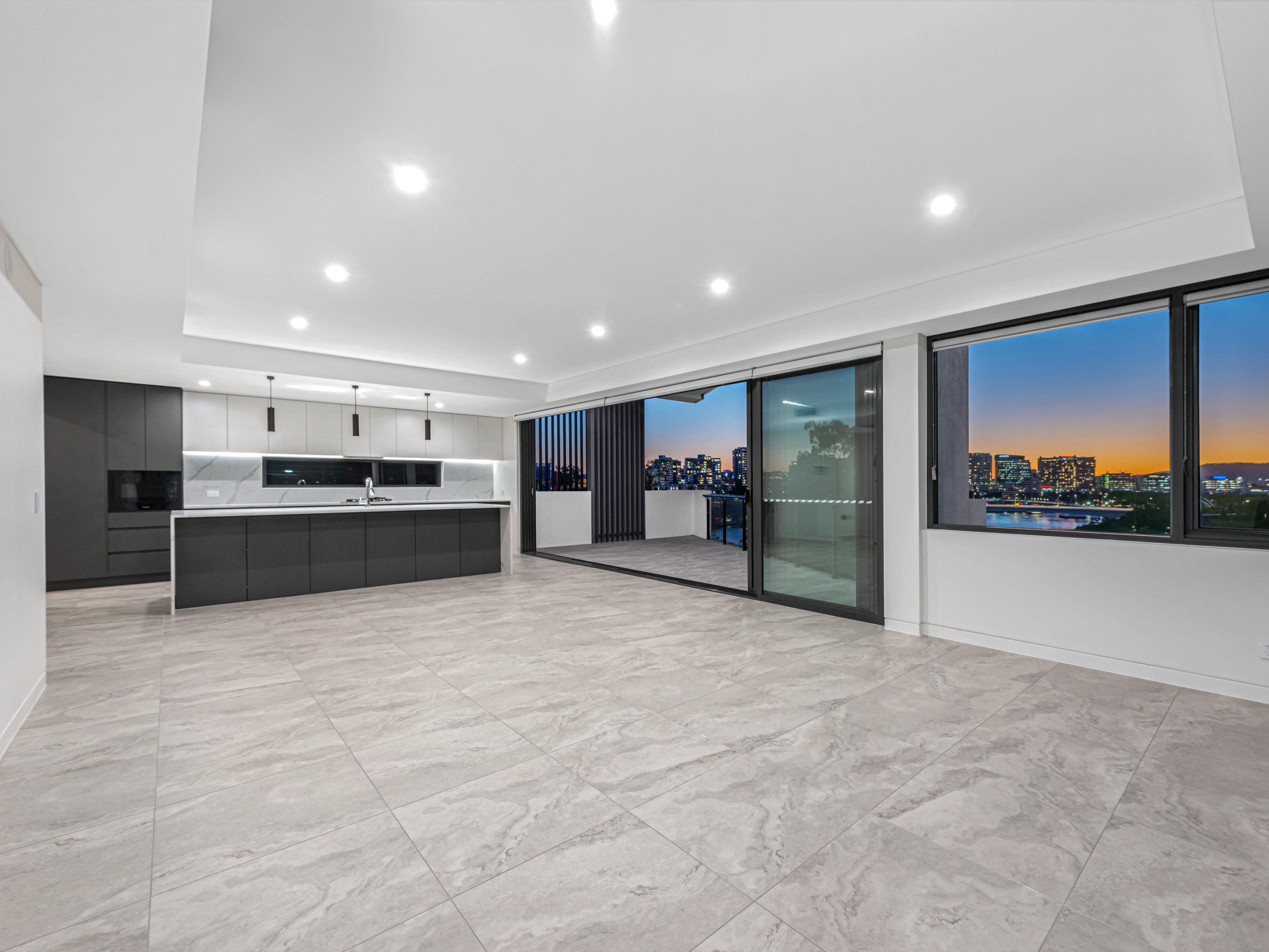 401/98 River Terrace, Kangaroo Point, QLD 4169
