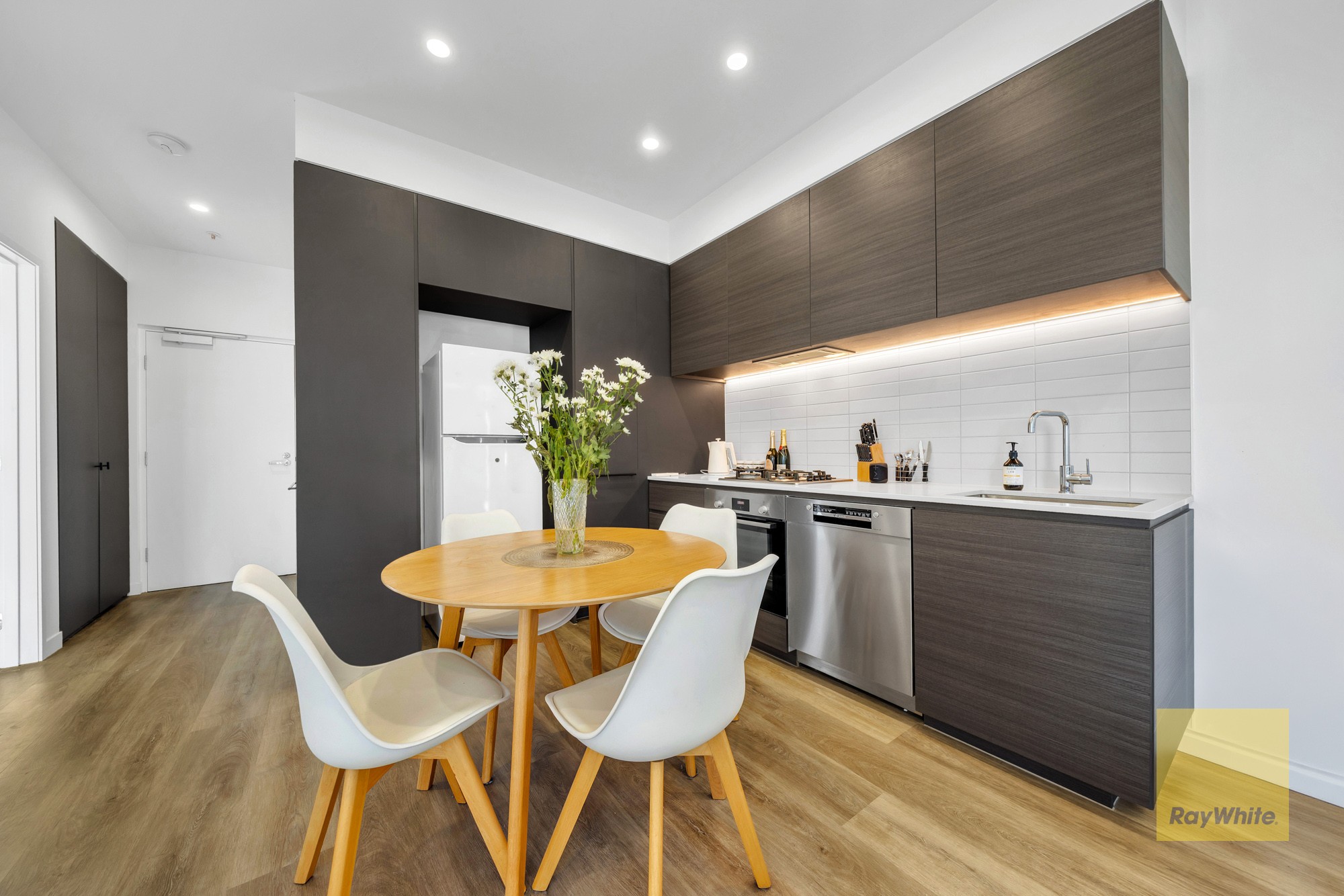 205/38 Clark Street, Williams Landing, VIC 3027