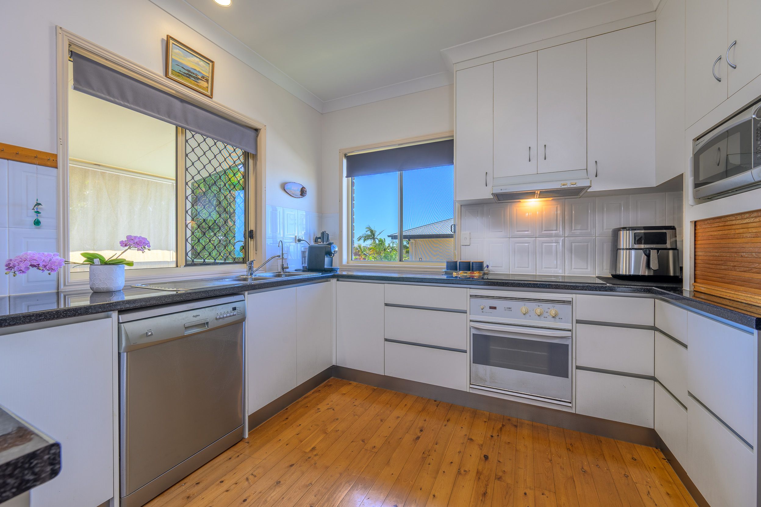 11 Linda Street — photo 6 of 30