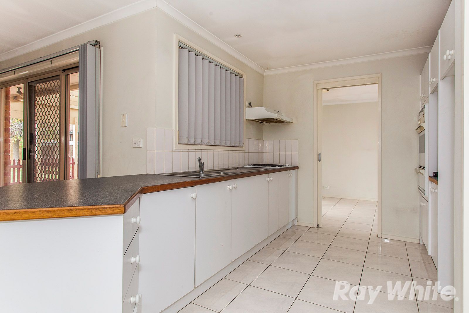 1 Landsborough Avenue, Rowville, VIC 3178