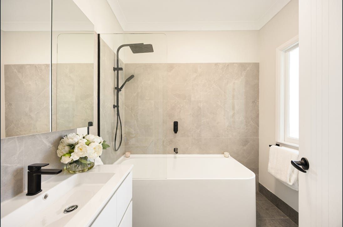 36 Wilga Street — photo 10 of 18