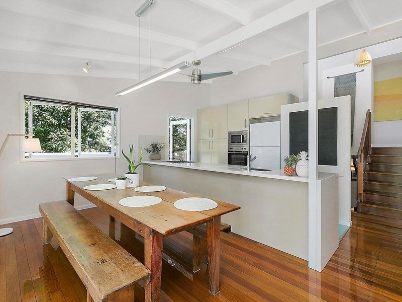22 Carrington Road, Indooroopilly, QLD 4068