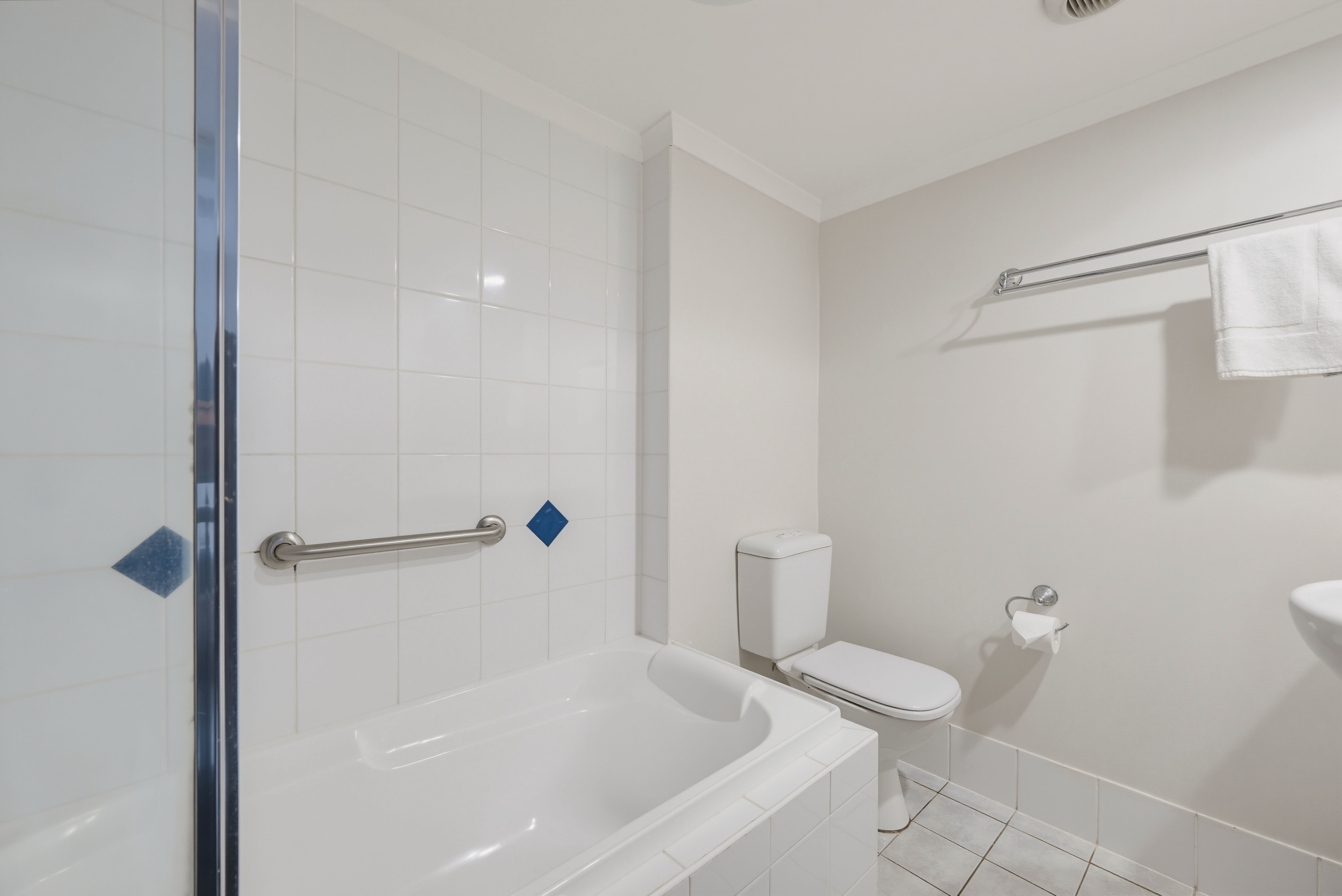 104 & 111/37 Pacific Drive — photo 10 of 22
