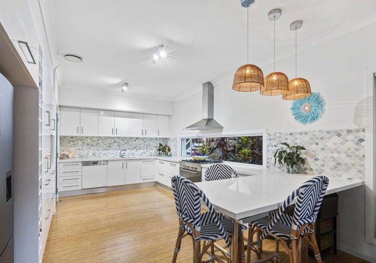 19 Sangster Crescent, Pacific Pines, QLD 4211