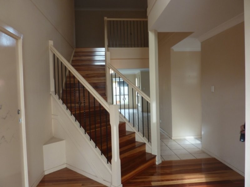 6 Ribbonwood Street, Sunnybank Hills, QLD 4109