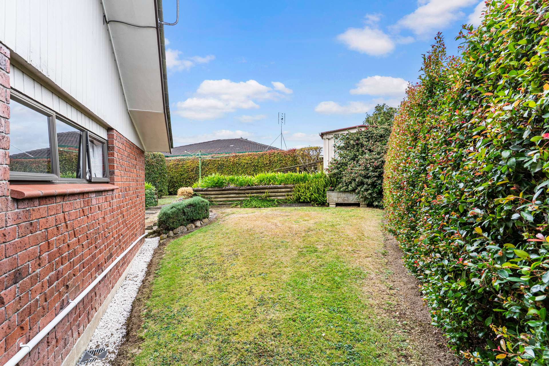 38 Lakeside Drive photo 27