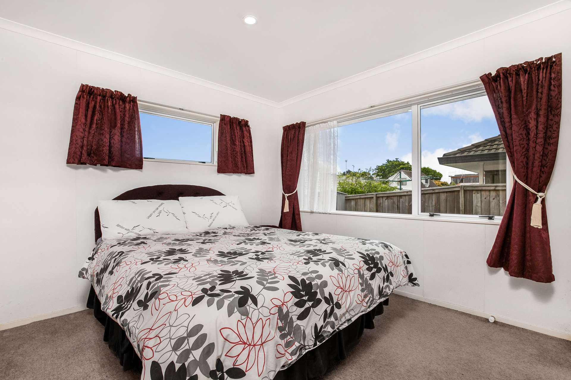 19b Shannon Grove (also known as 19B Puriri Road) photo 7