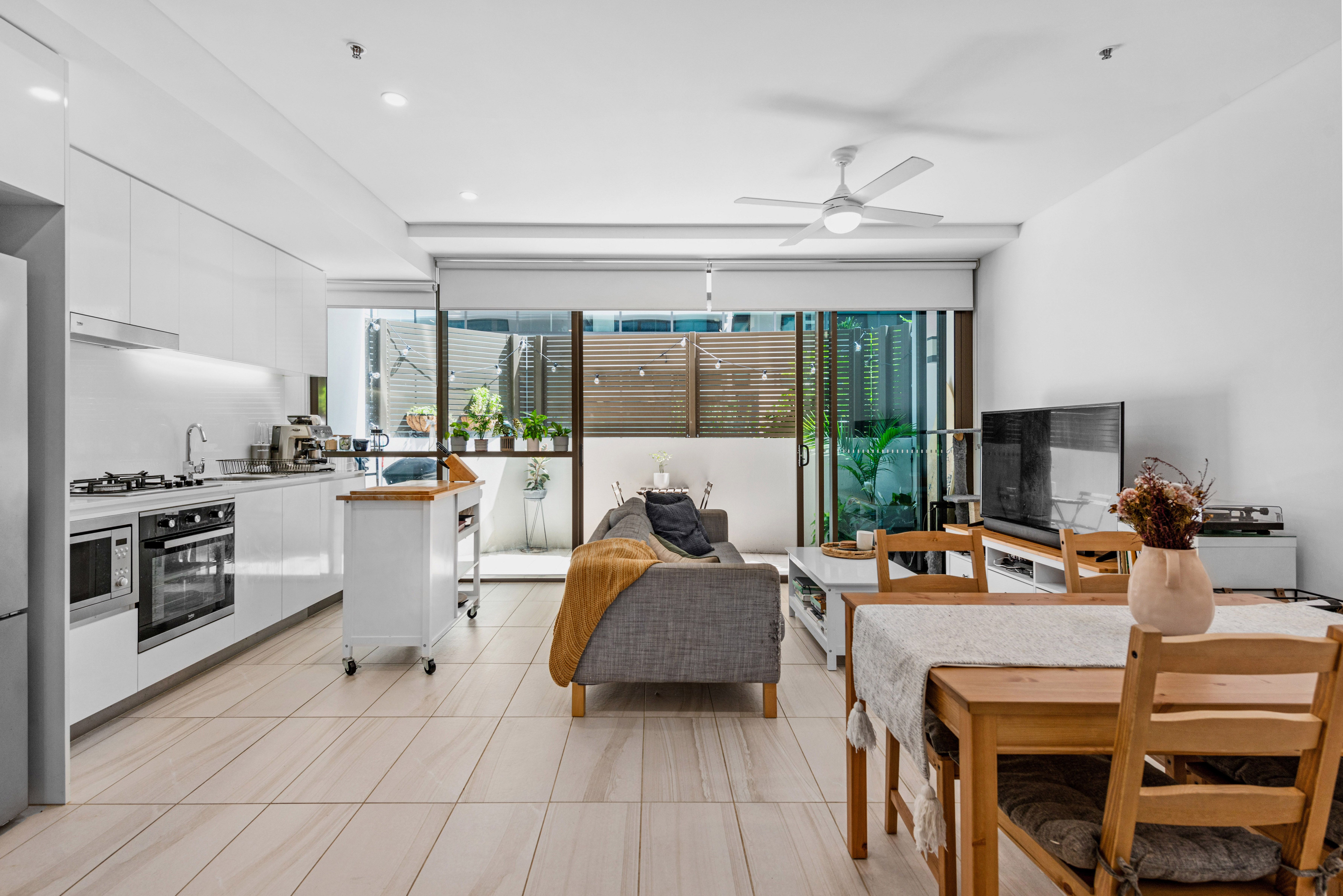 10 Stratton Street, Newstead QLD 4006