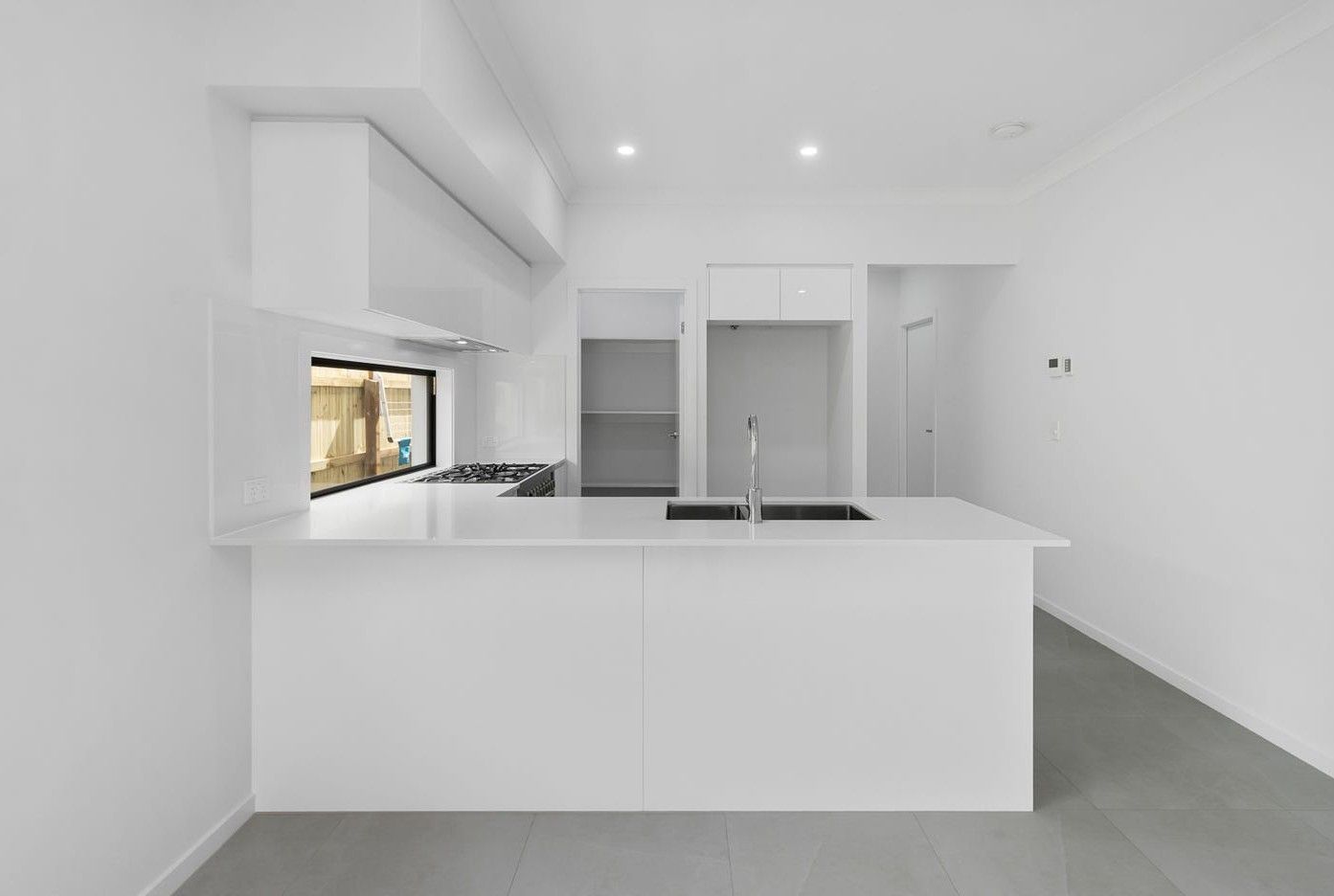 10 Chorus Crescent, Ripley, QLD 4306