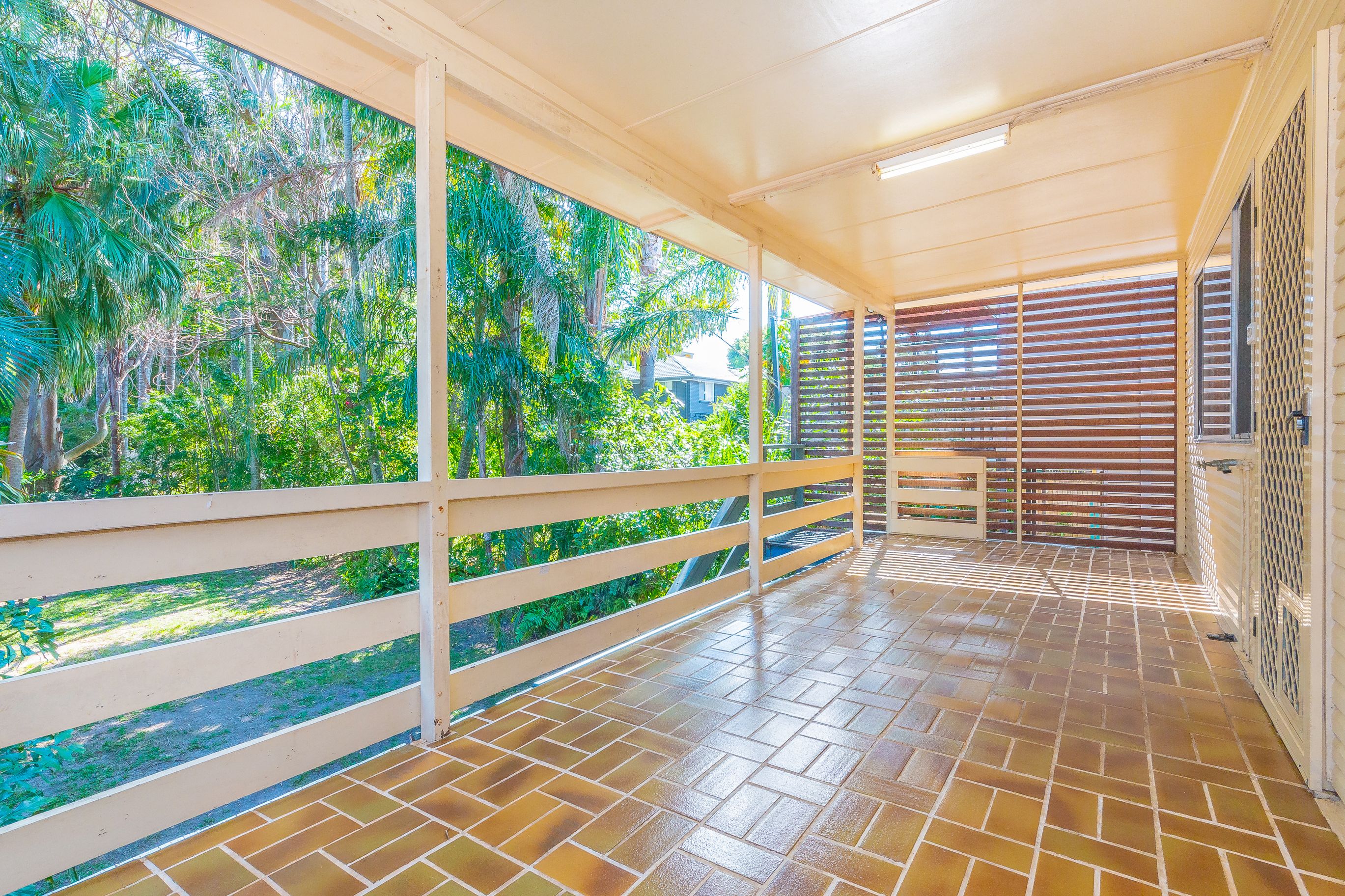 16 Lilla Street — photo 13 of 18