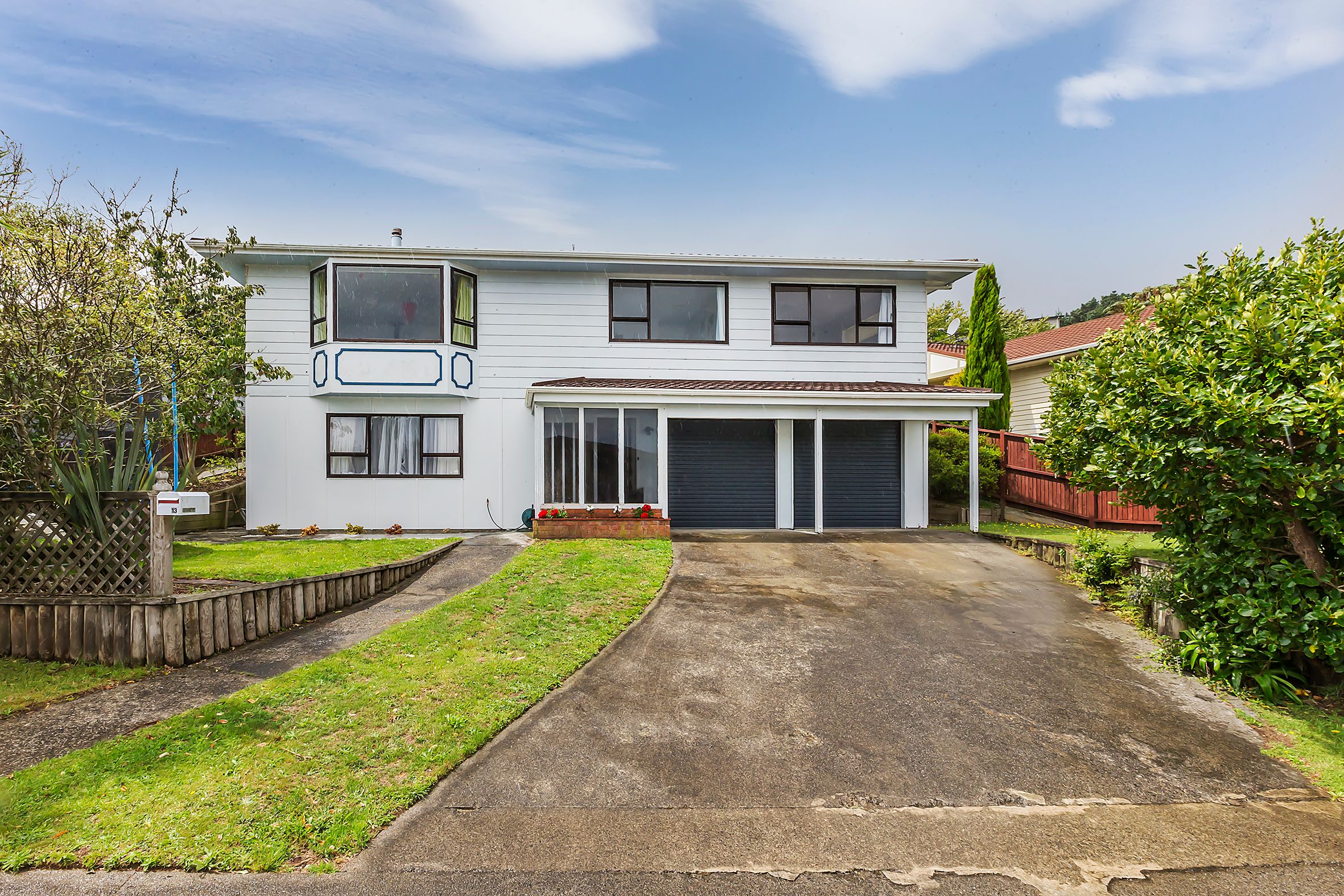 13 Dominica Crescent, Grenada Village, Wellington City