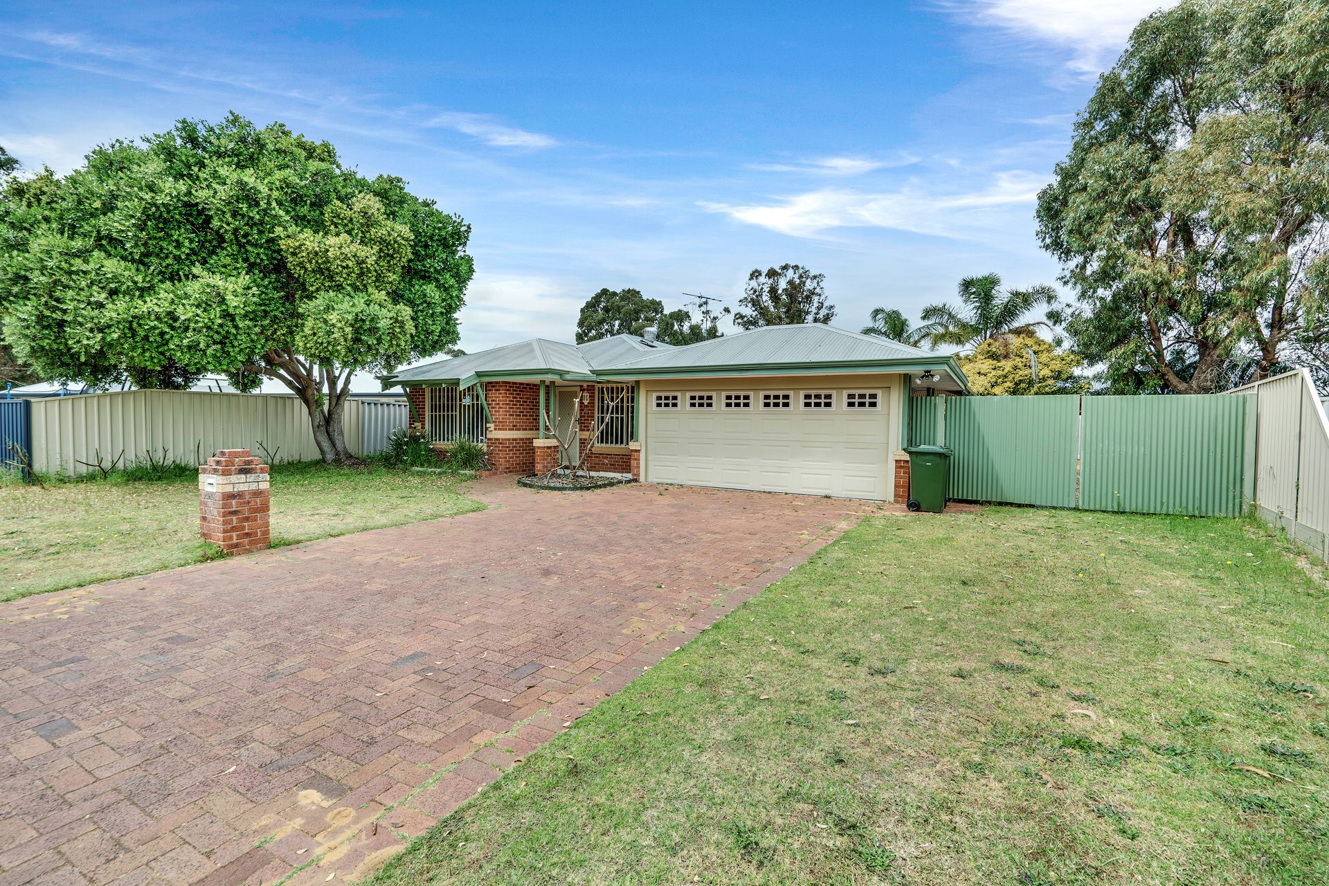 9 Wattle Bird Way, Greenfields WA 6210