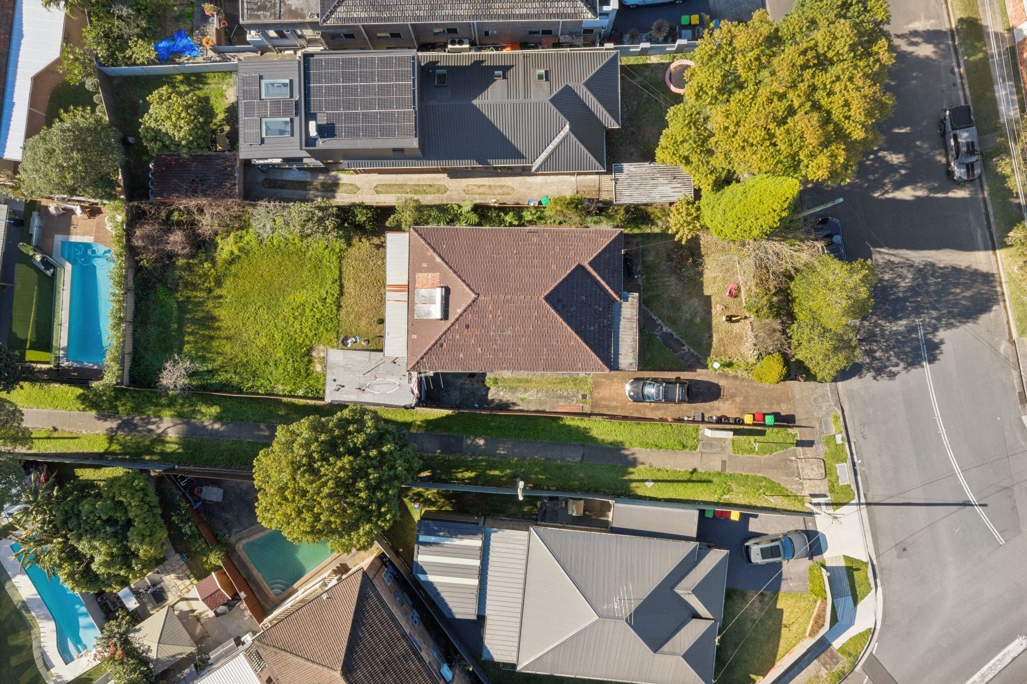 13 Watkin Avenue — photo 9 of 11