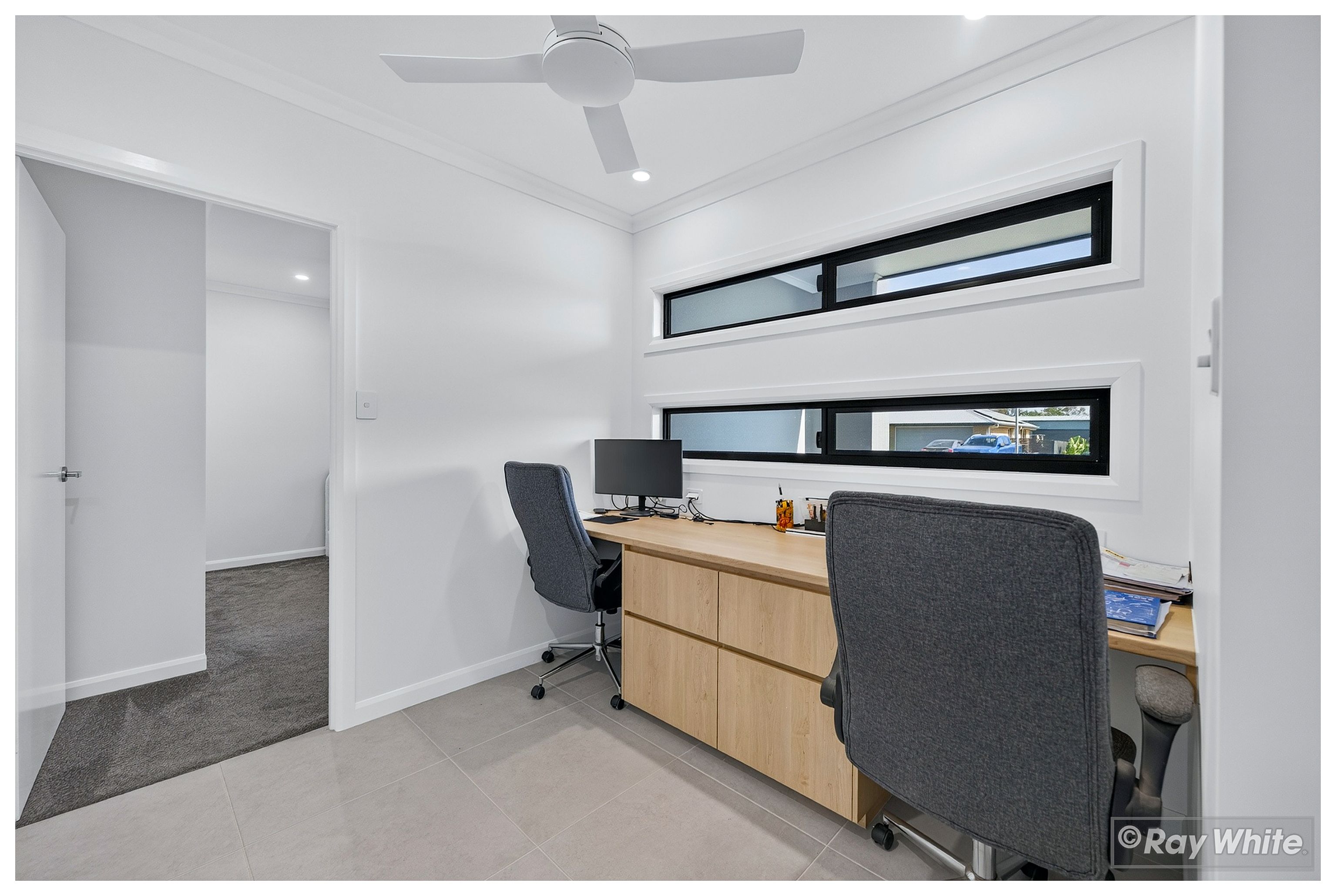 20 Beverley Boulevard — photo 20 of 30