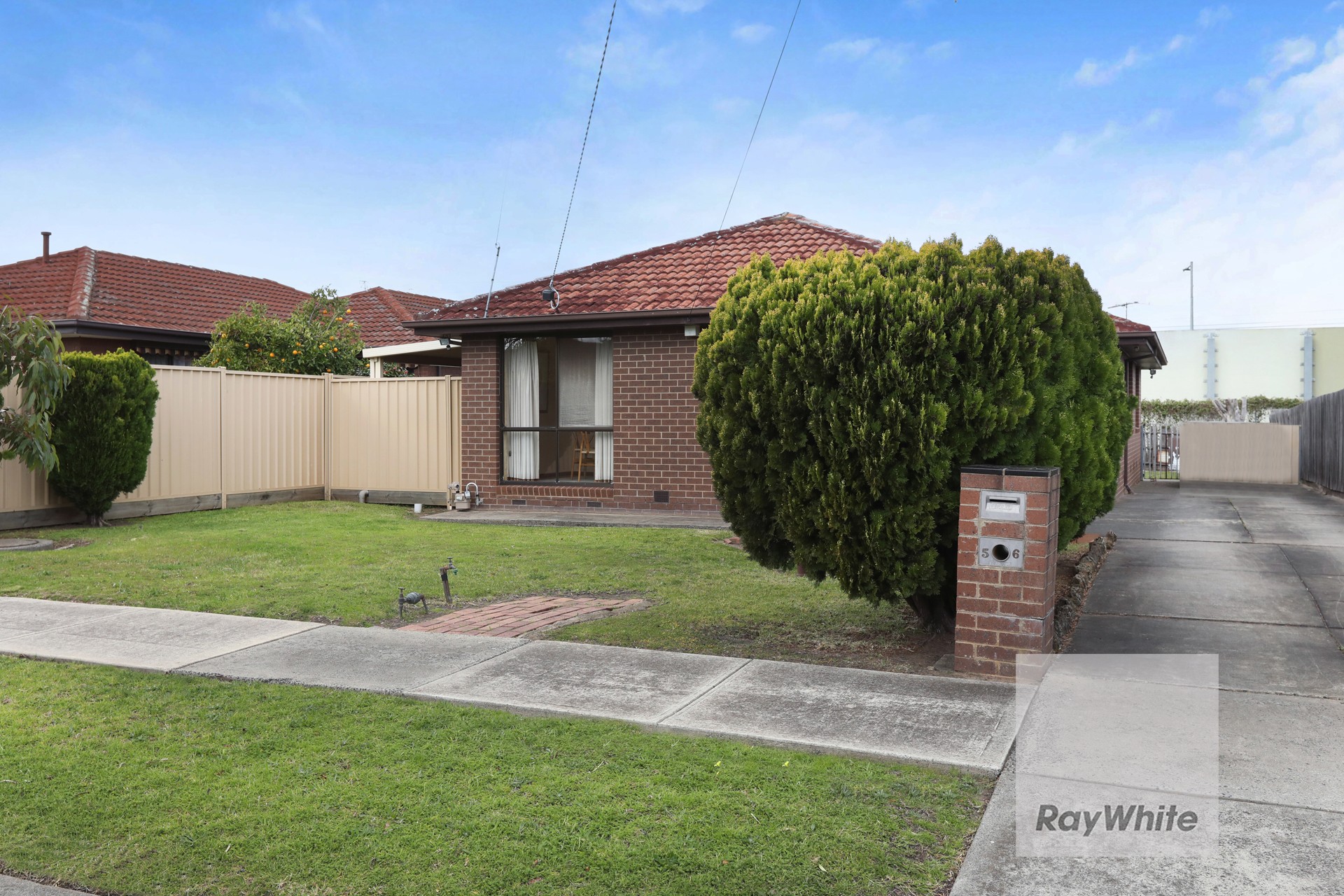 56 Lenoak Street, Gladstone Park, VIC 3043