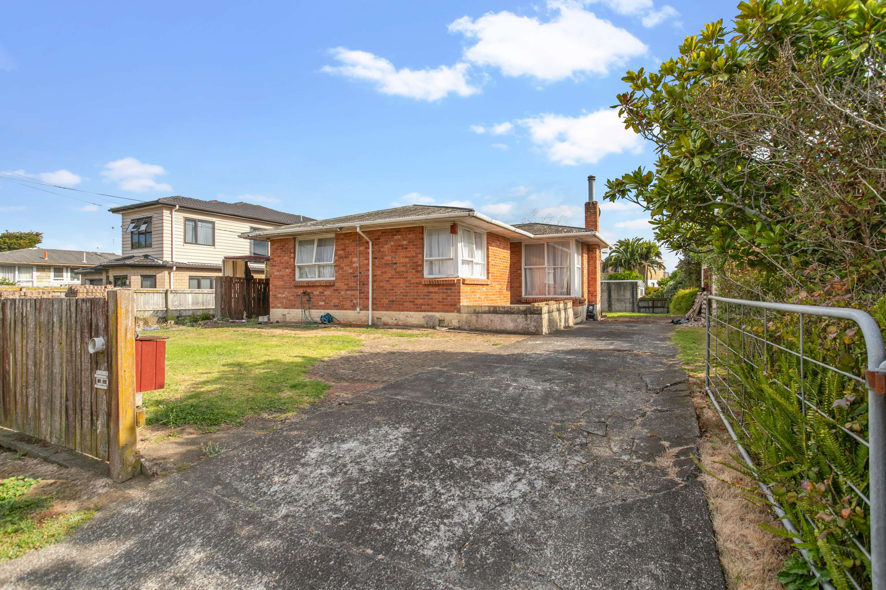 71 Cornwall Road, Papatoetoe, Manukau City Real Estate Ray White